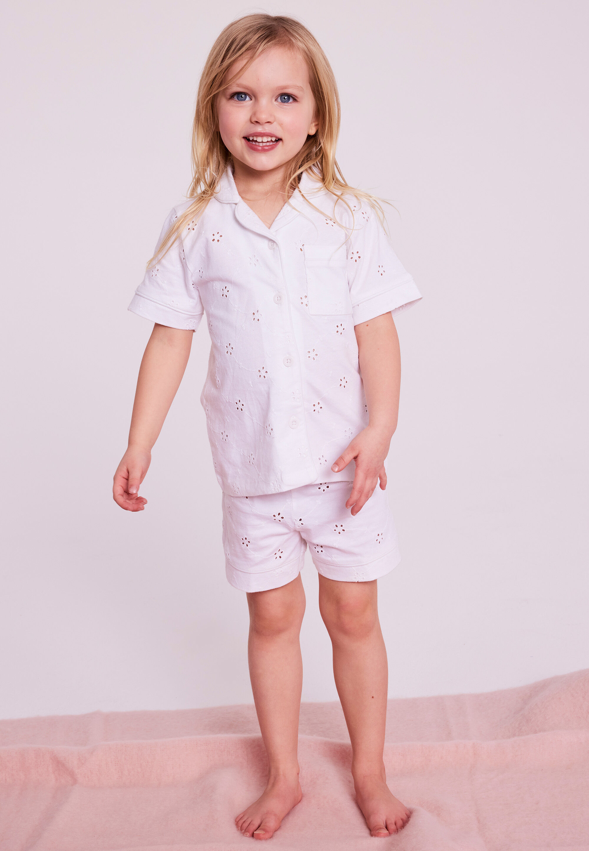 Girls White Broderie Anglaise Short Pyjama Set