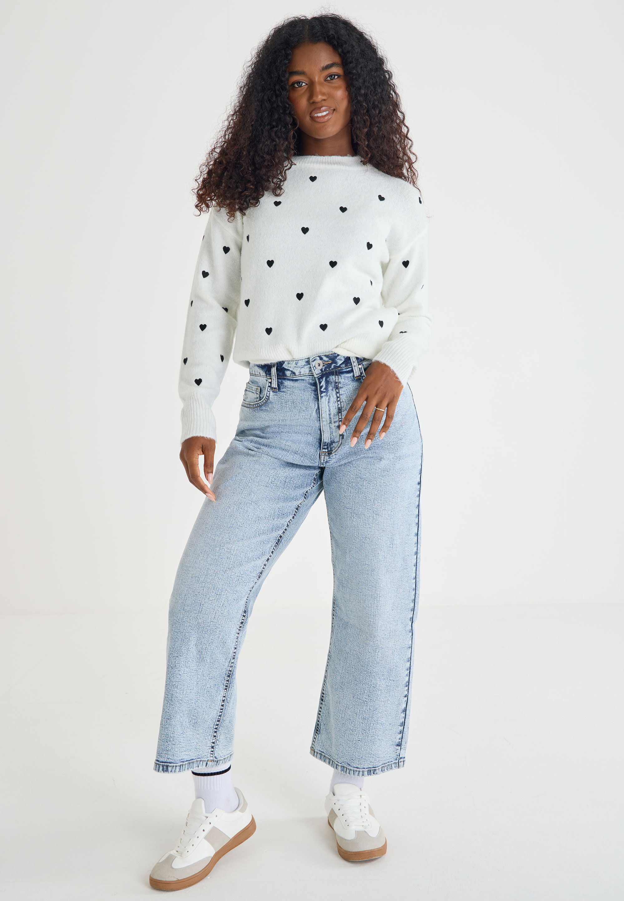 Womens White & Black Heart Print Knitted Jumper