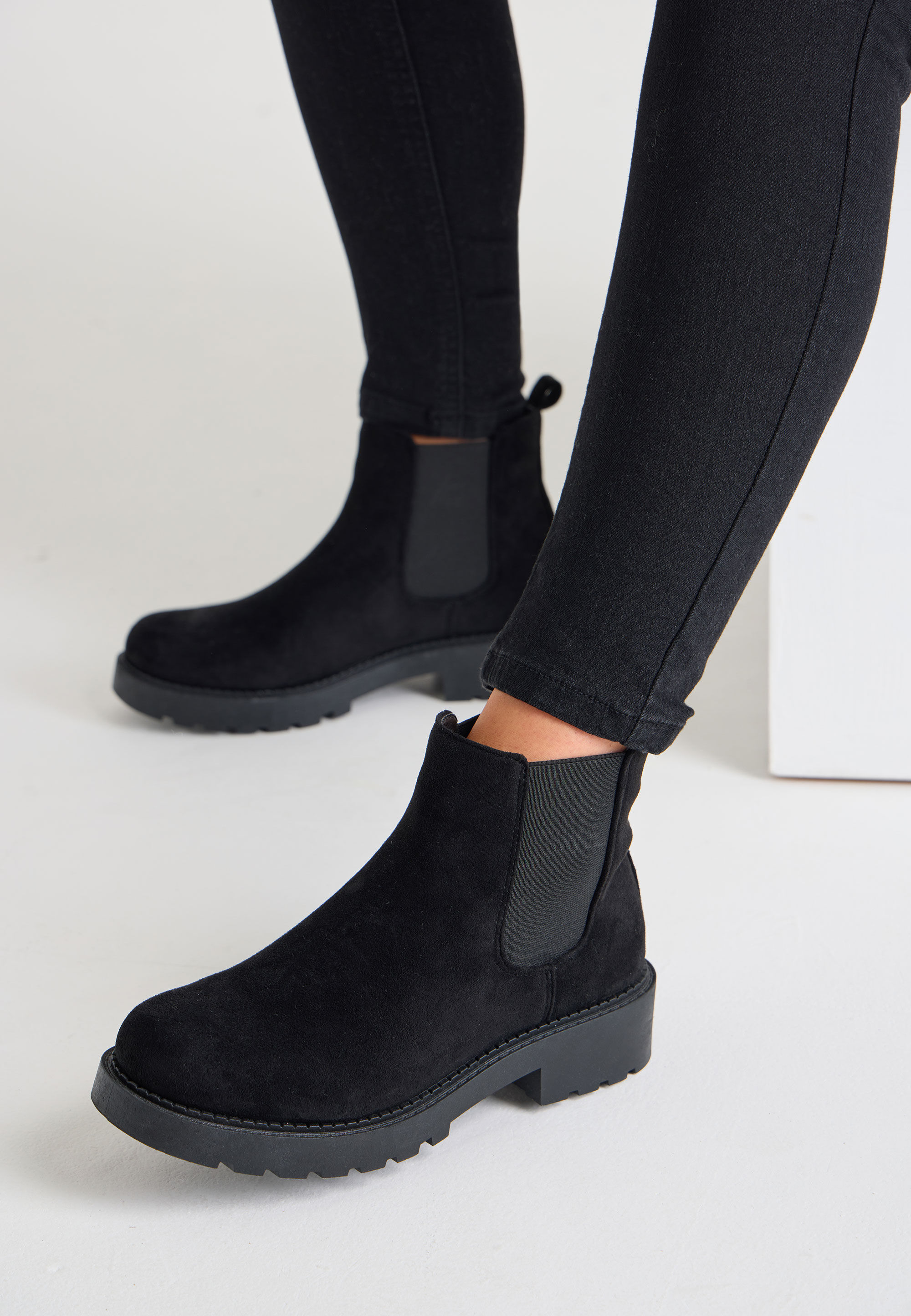 Womens Blank Chunky Style Ankle Boots