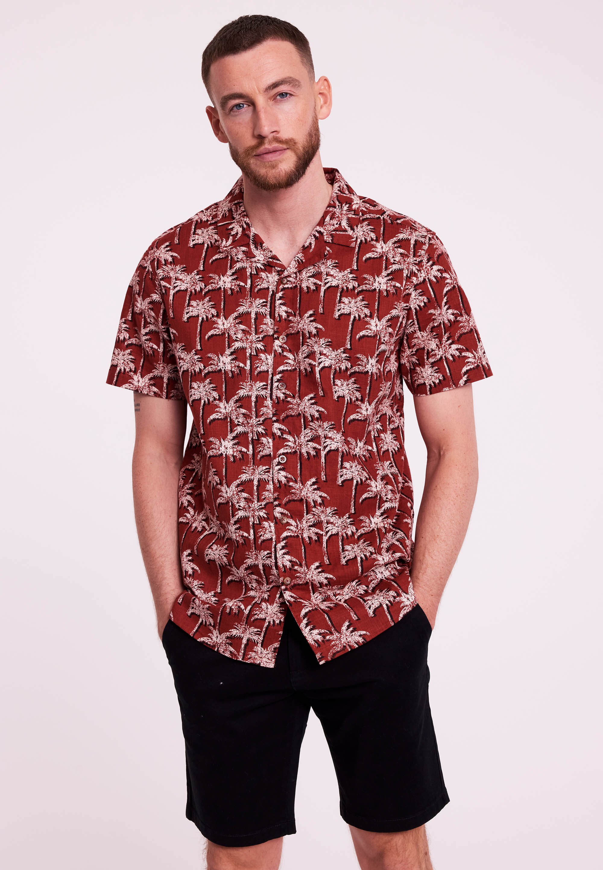 Mens Rust Palm Tree Print Short Sleeve Shirt
