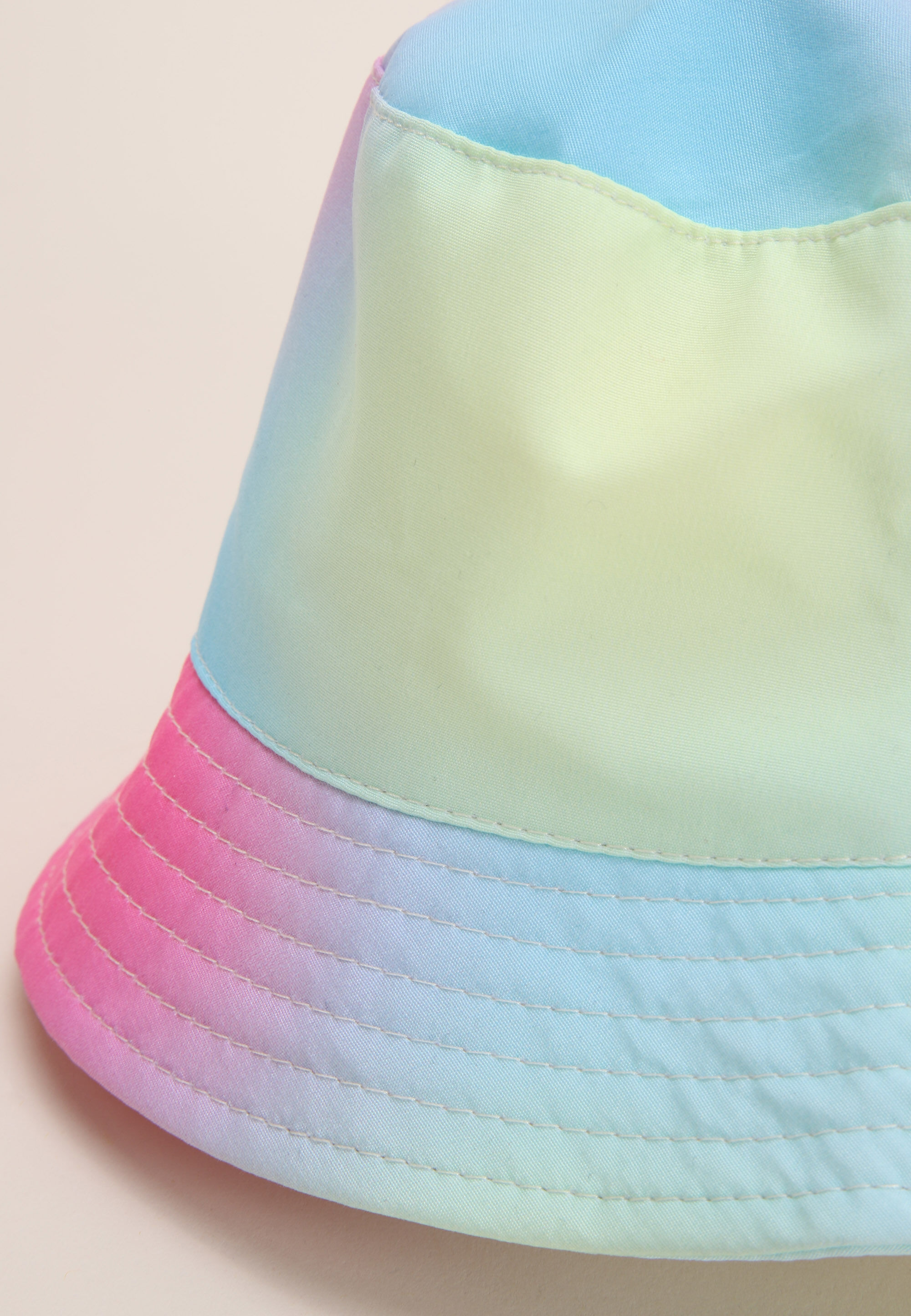 Younger Girls Green Rainbow Bucket Hat