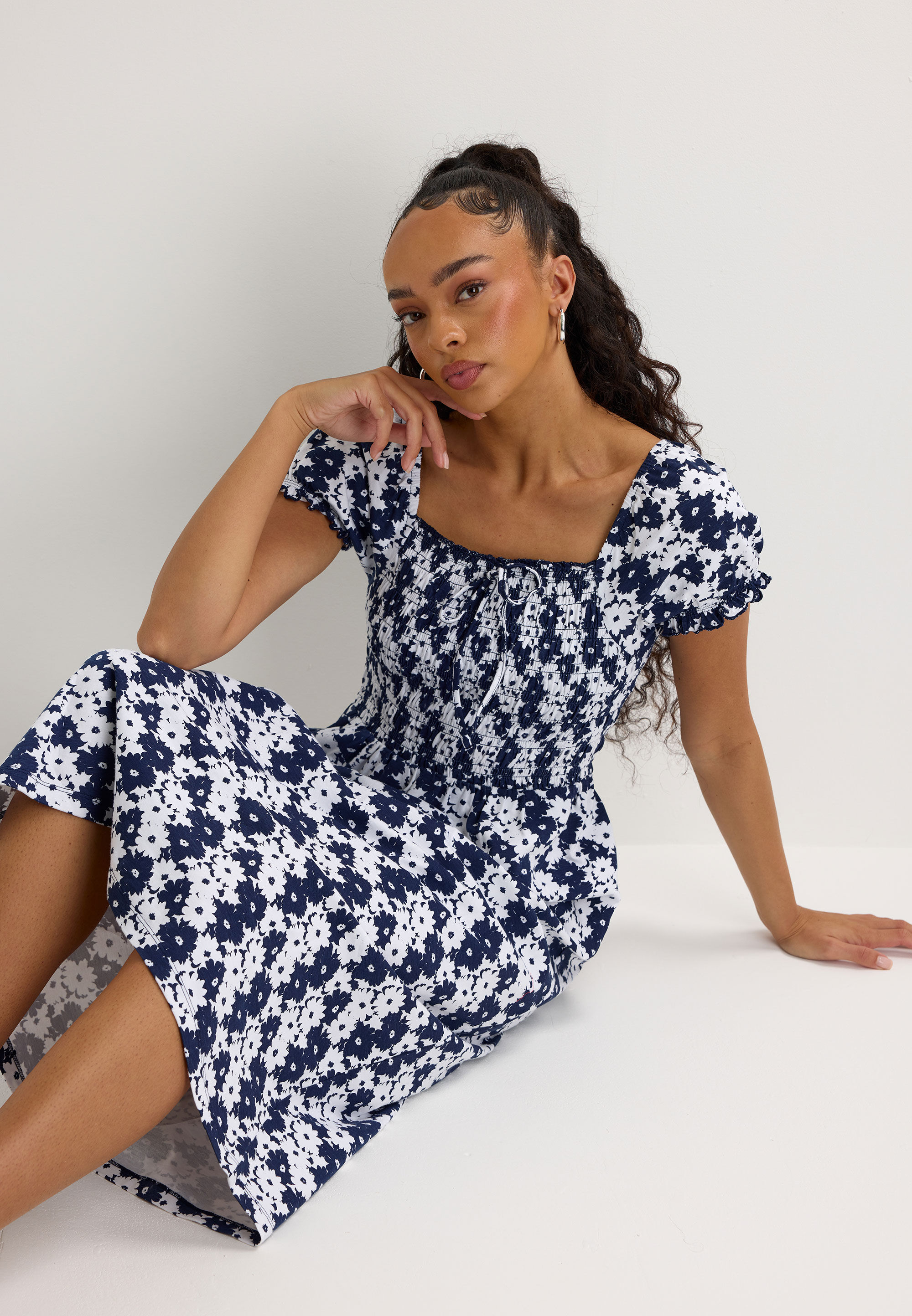 Womens Navy Floral Milkmaid Shirred Tie Detail Midi Dress