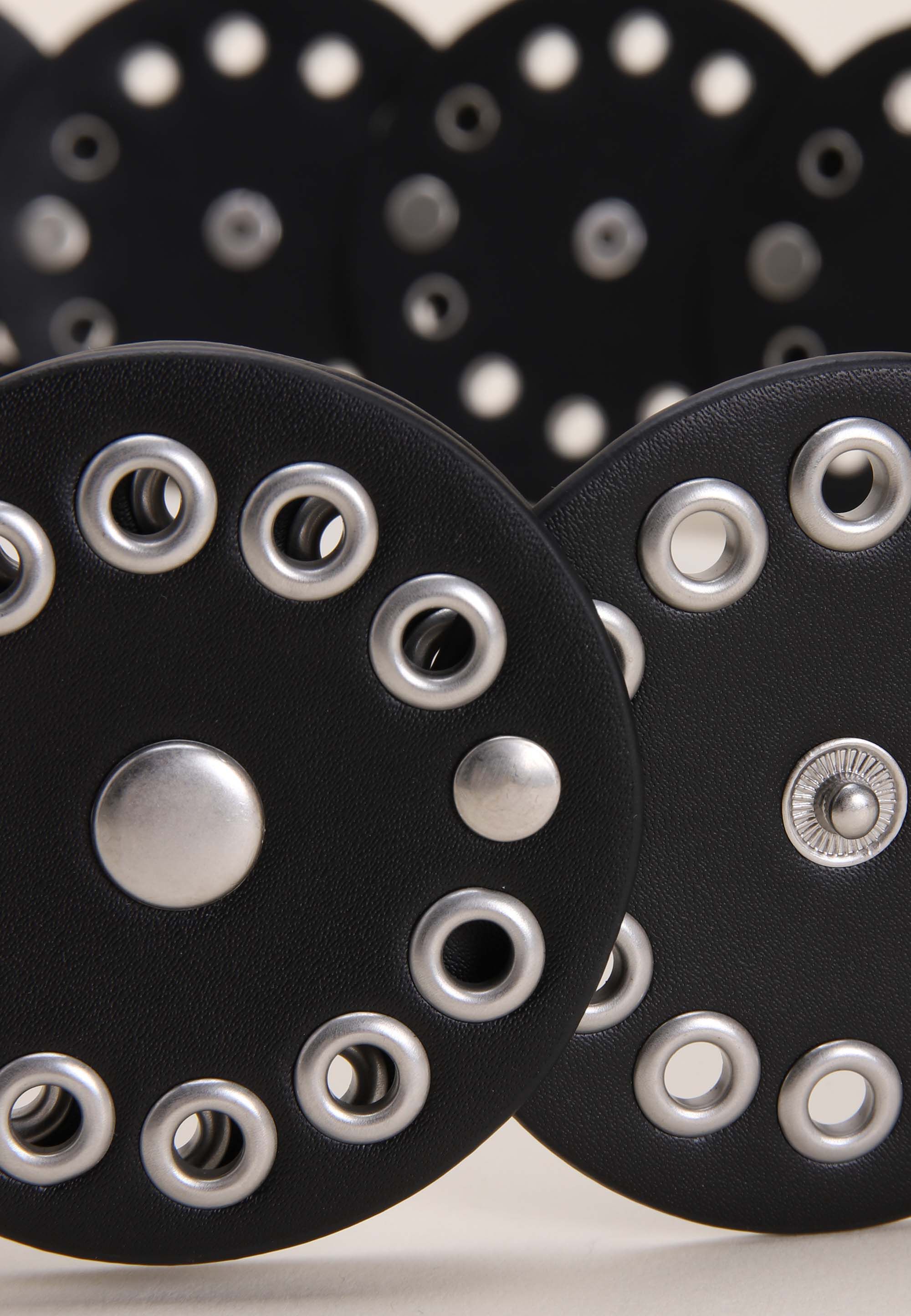 Womens Black Small Studded Disc Belt