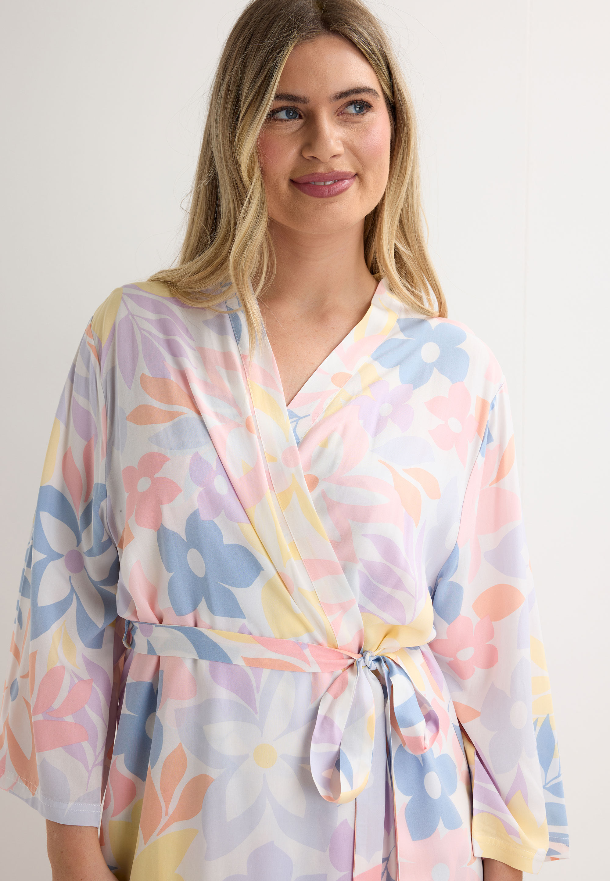 Womens Pink Floral Print Kimono Dressing Gown