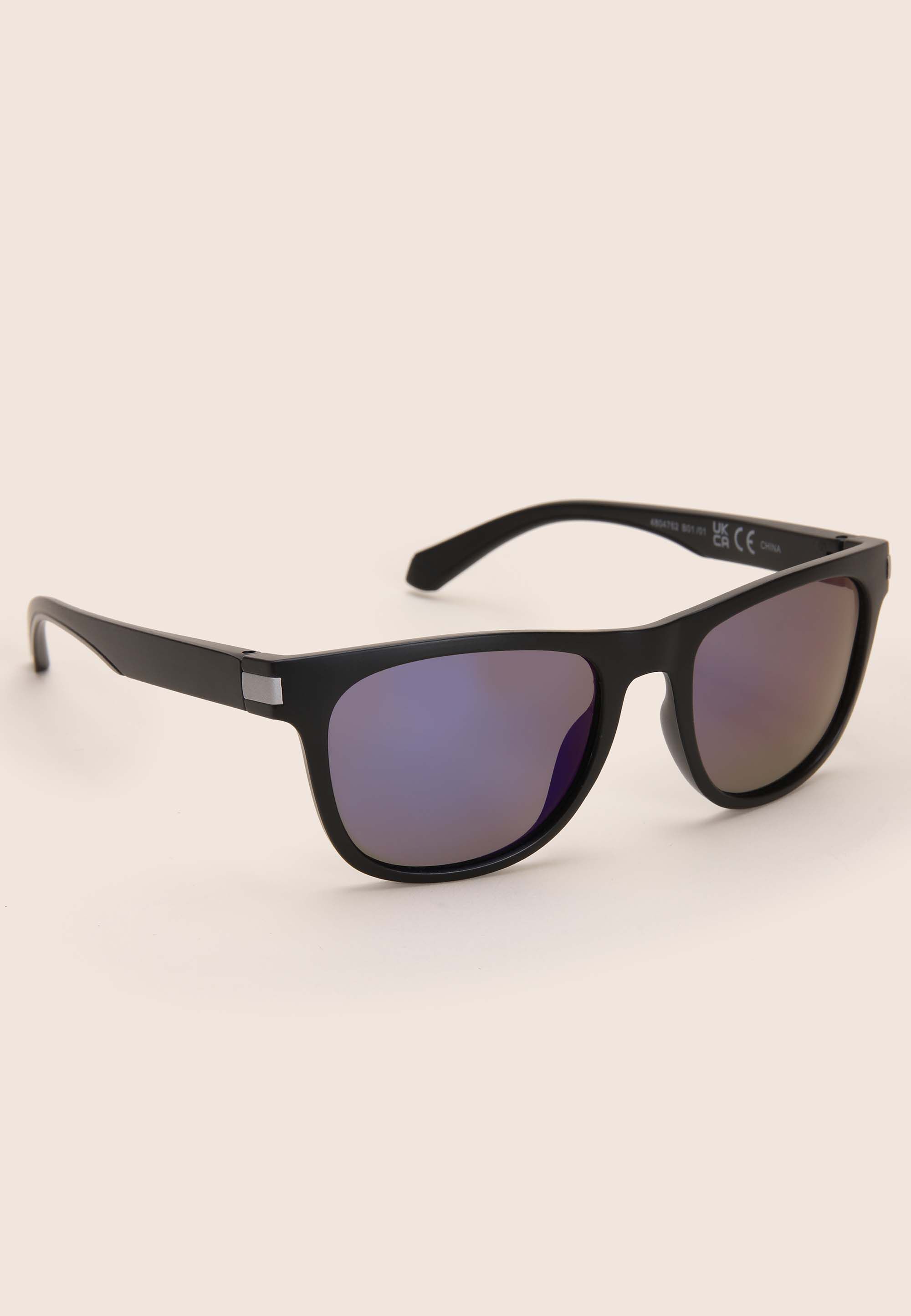 Mens Black Plain Polarised Retro Sunglasses