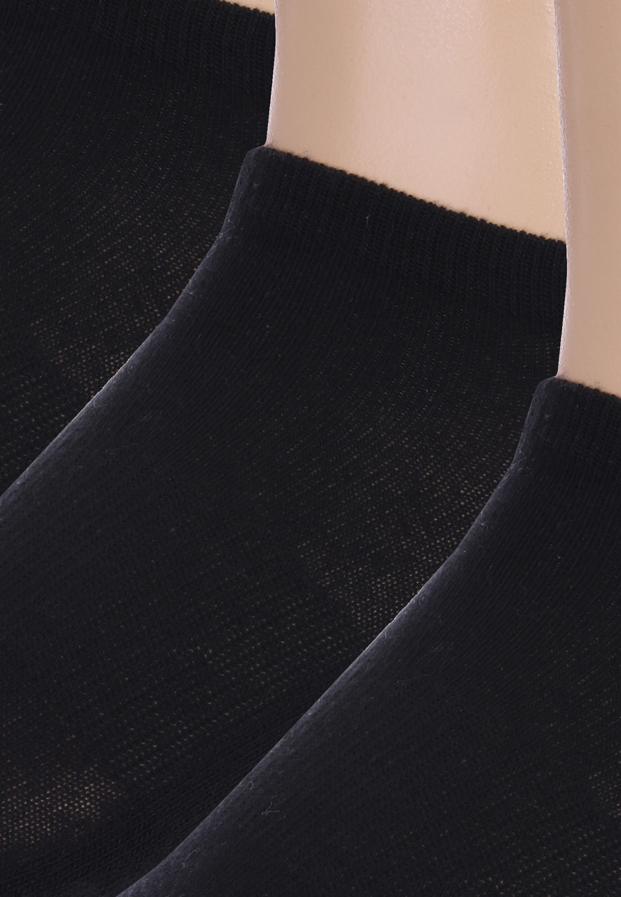 Boys 3pk Black Cushioned Trainer Socks