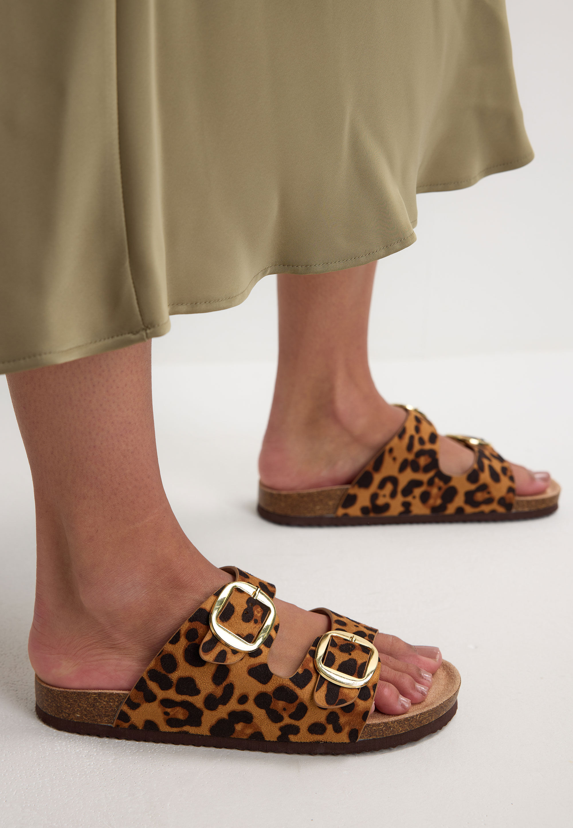 Womens Brown Leopdard Print Buckle Footbed Sandals