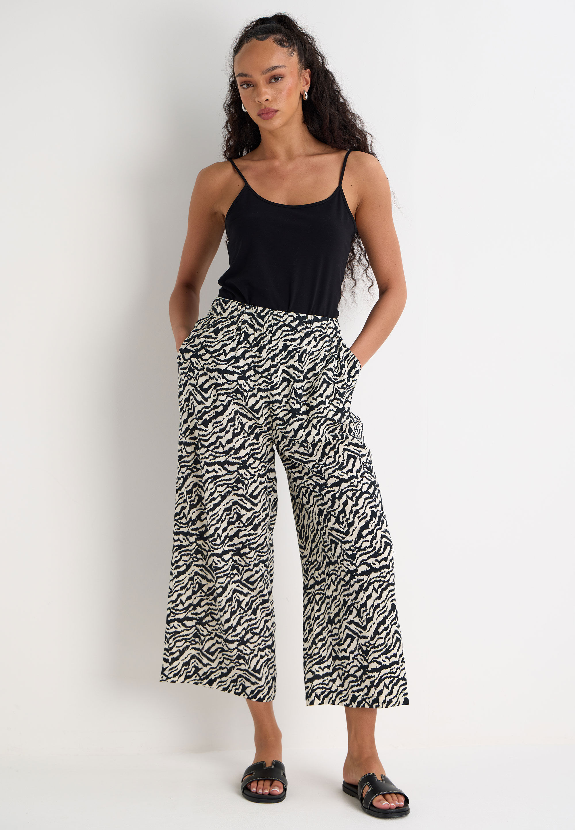 Womens Black & White Zebra Print Culotte Trousers