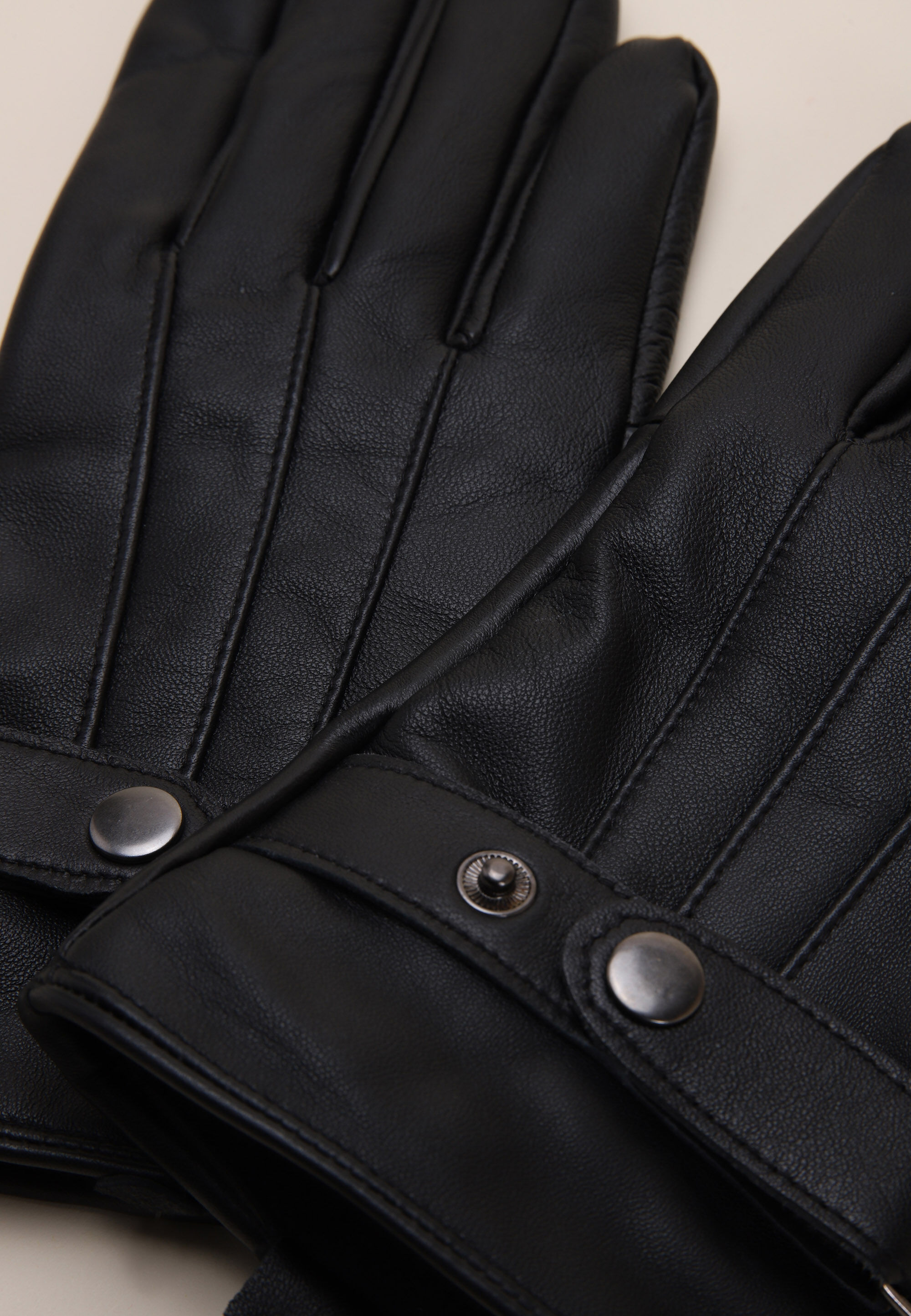 Mens Black Plain Leather Gloves