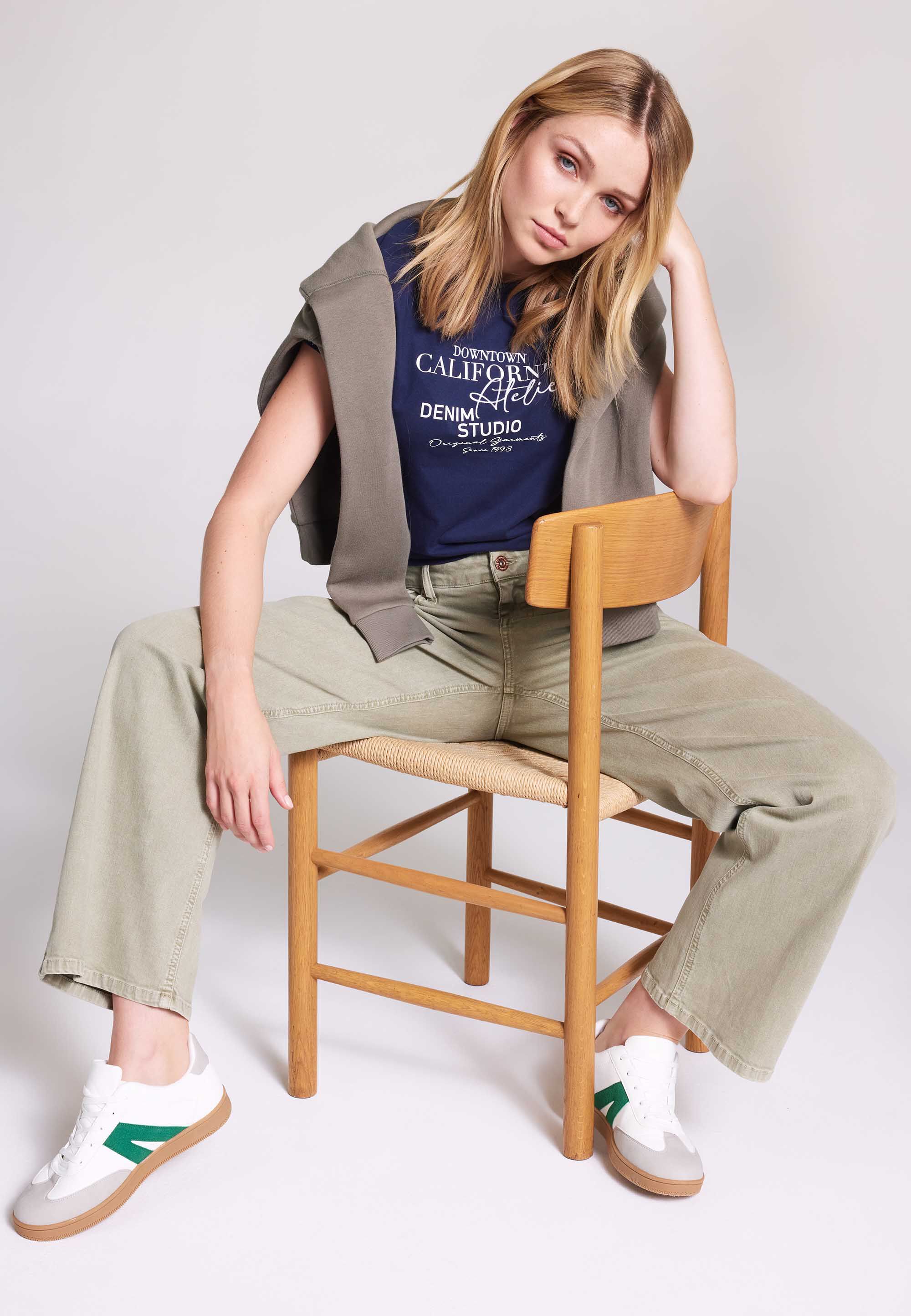 Womens Navy & White California Atelier Graphic T-Shirt