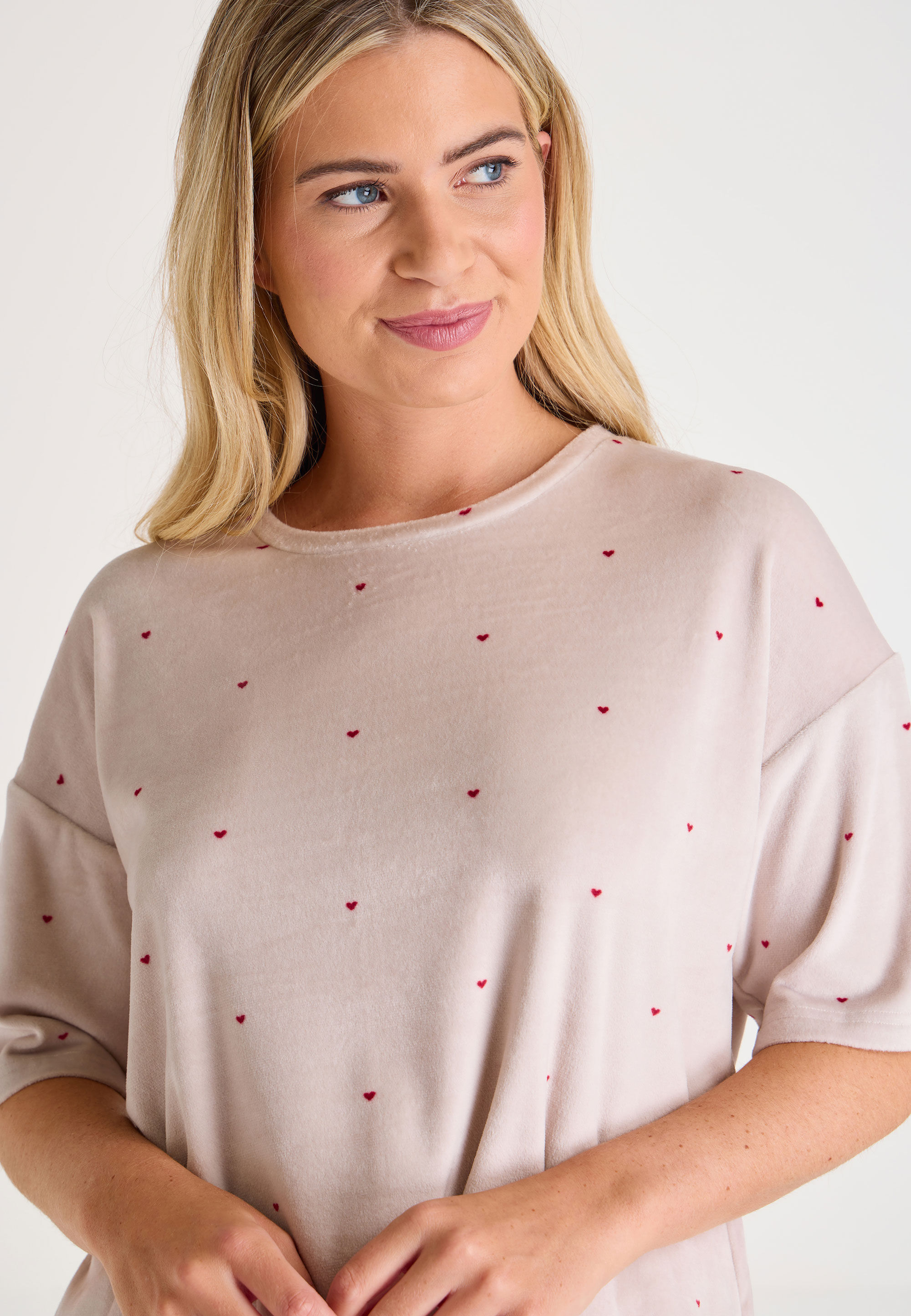 Womens Cream Heart Print Fleece Pyjama Top