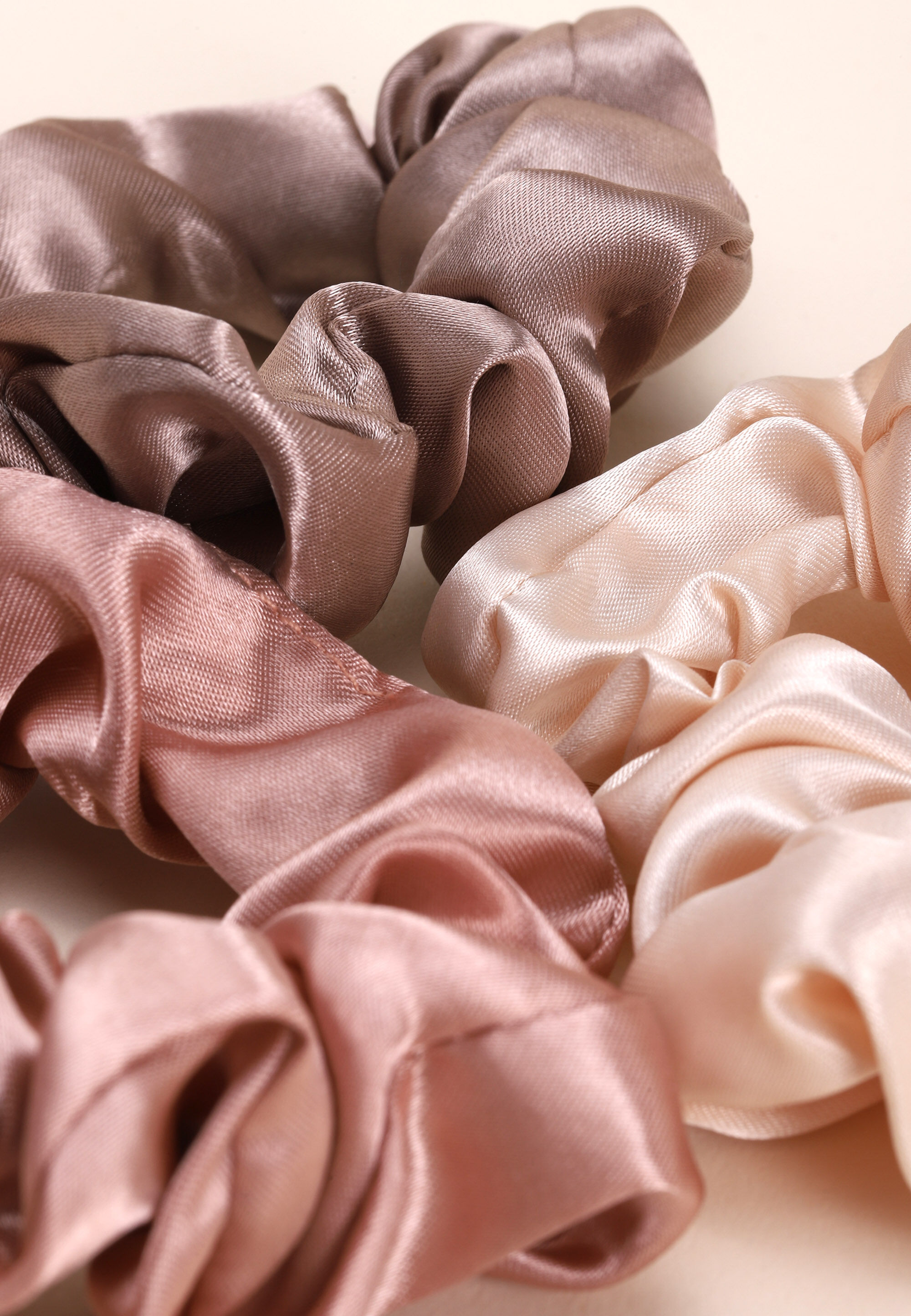 Womens 3pk Pink & Neutral Scrunchies