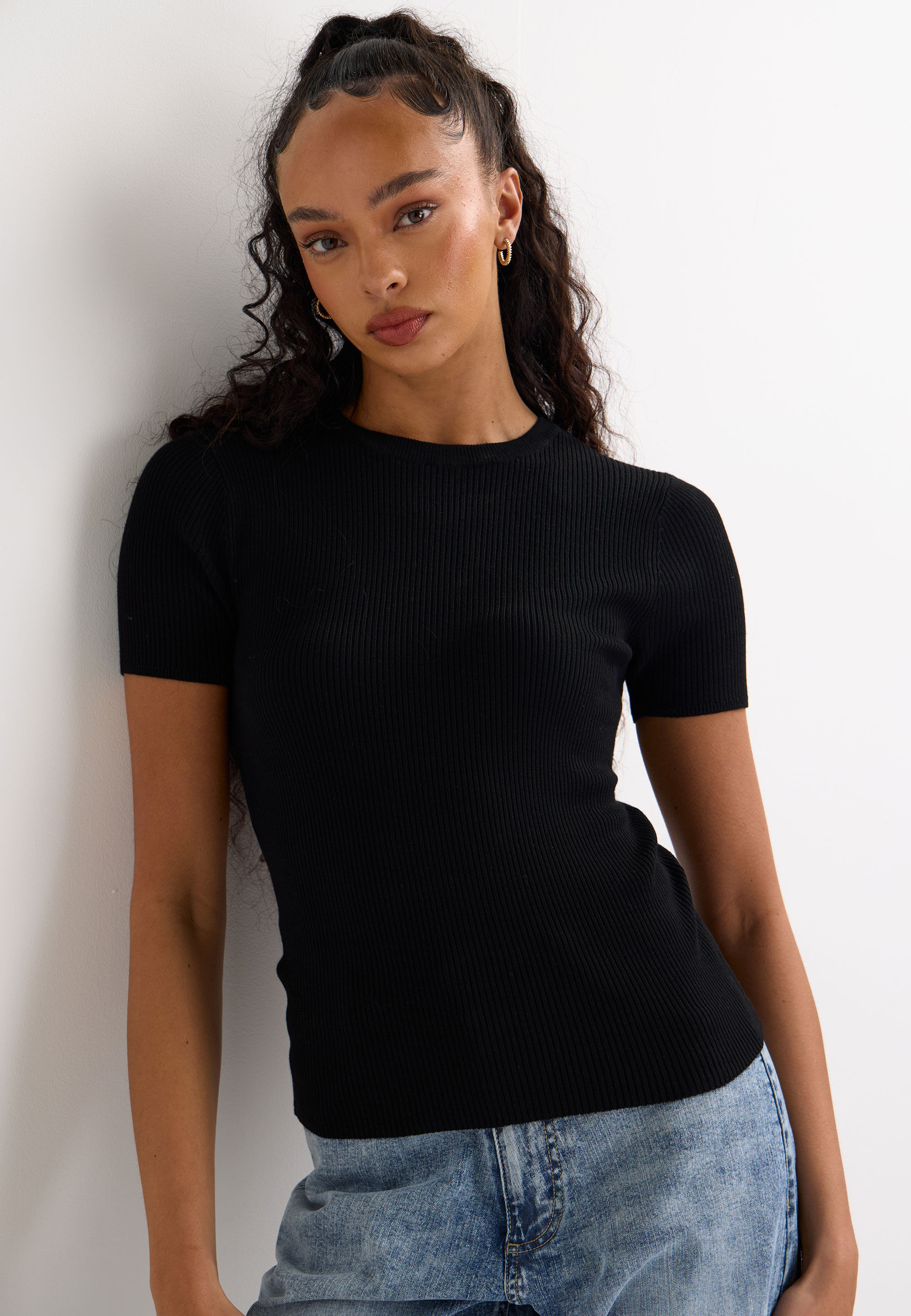 Womens Black Plain Ribbed Short Sleeve Jumper