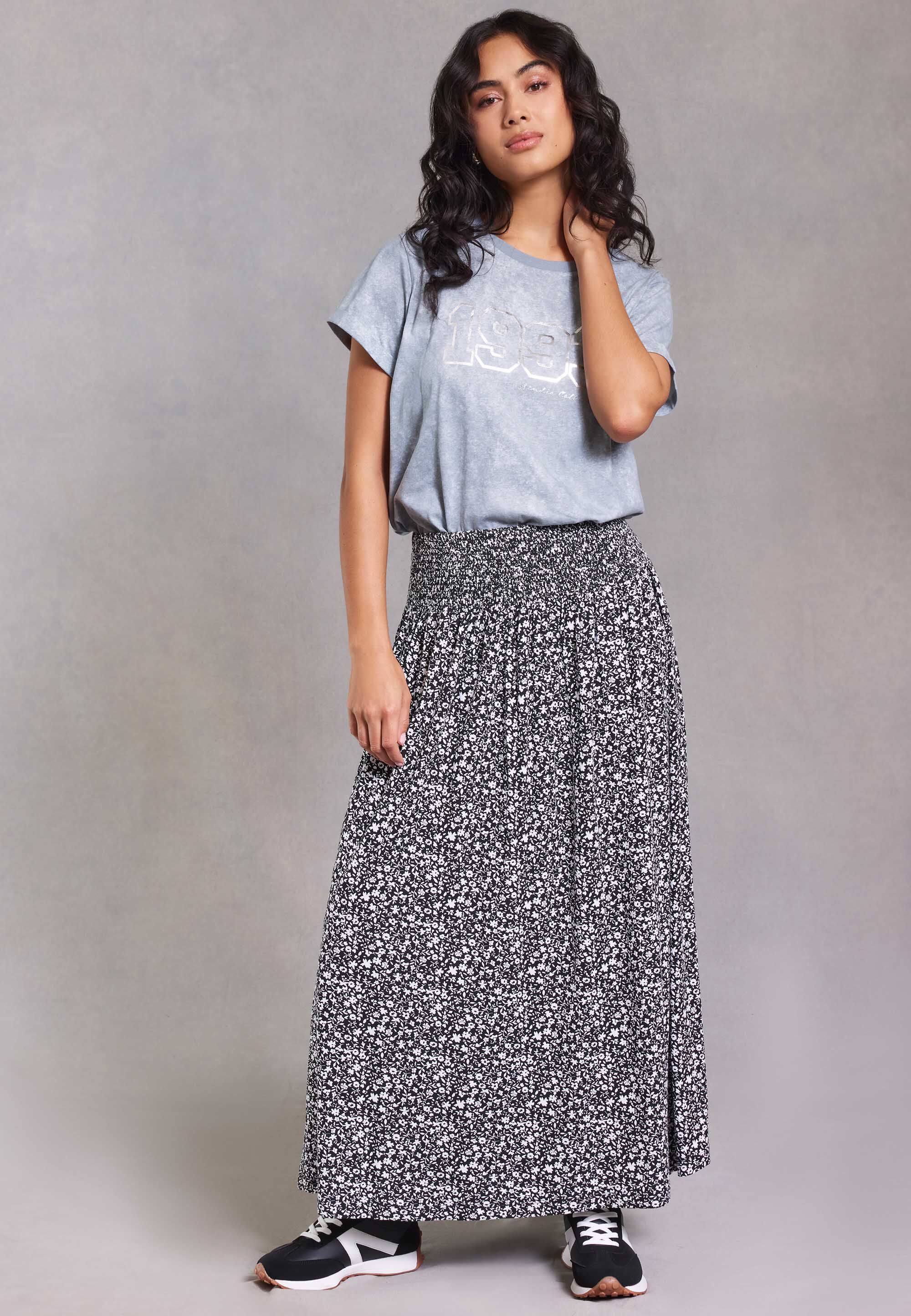 Womens Black & White Ditsy Midi Skirt