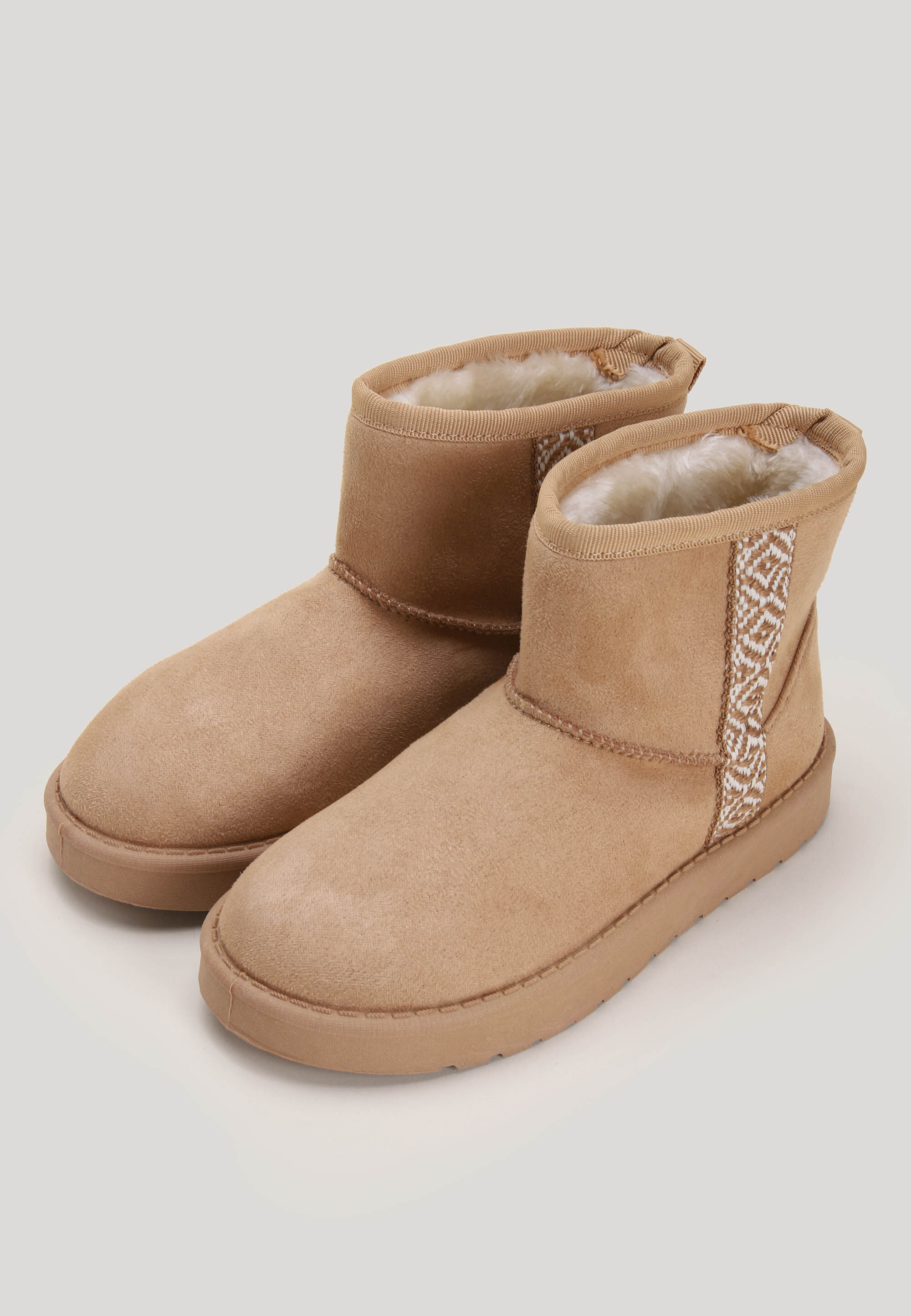 Older Girls Tan Embroidered Slipper Boots