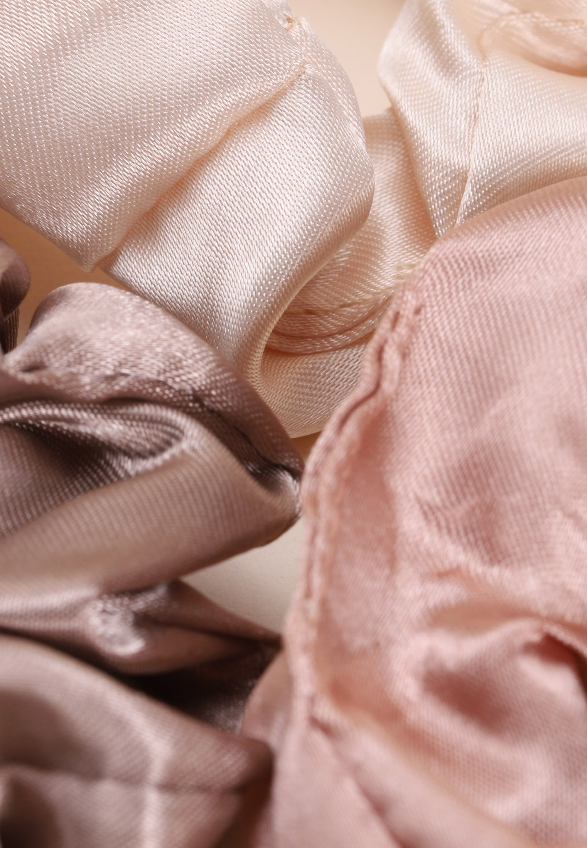 Womens 3pk Cream & Neutral Scrunchies