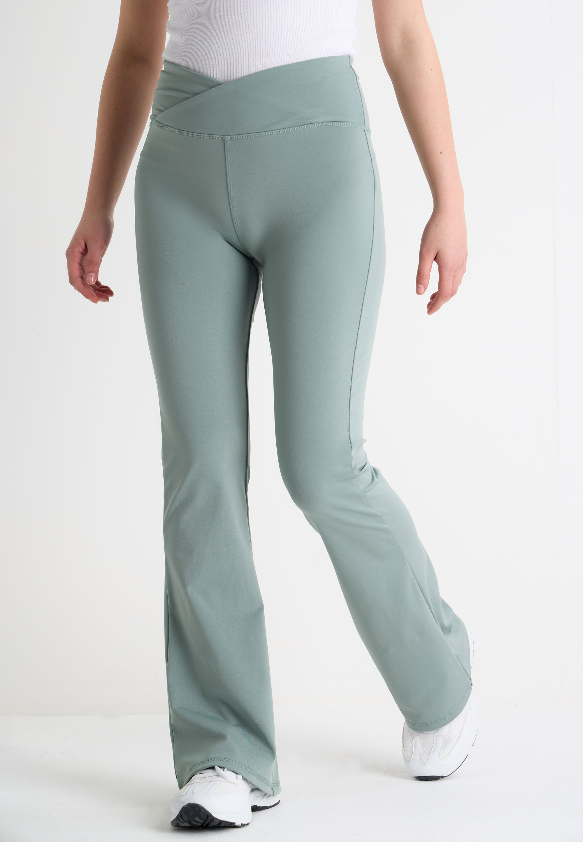 Older Girls Mint Yoga V- Waistband Bootcut Leggings