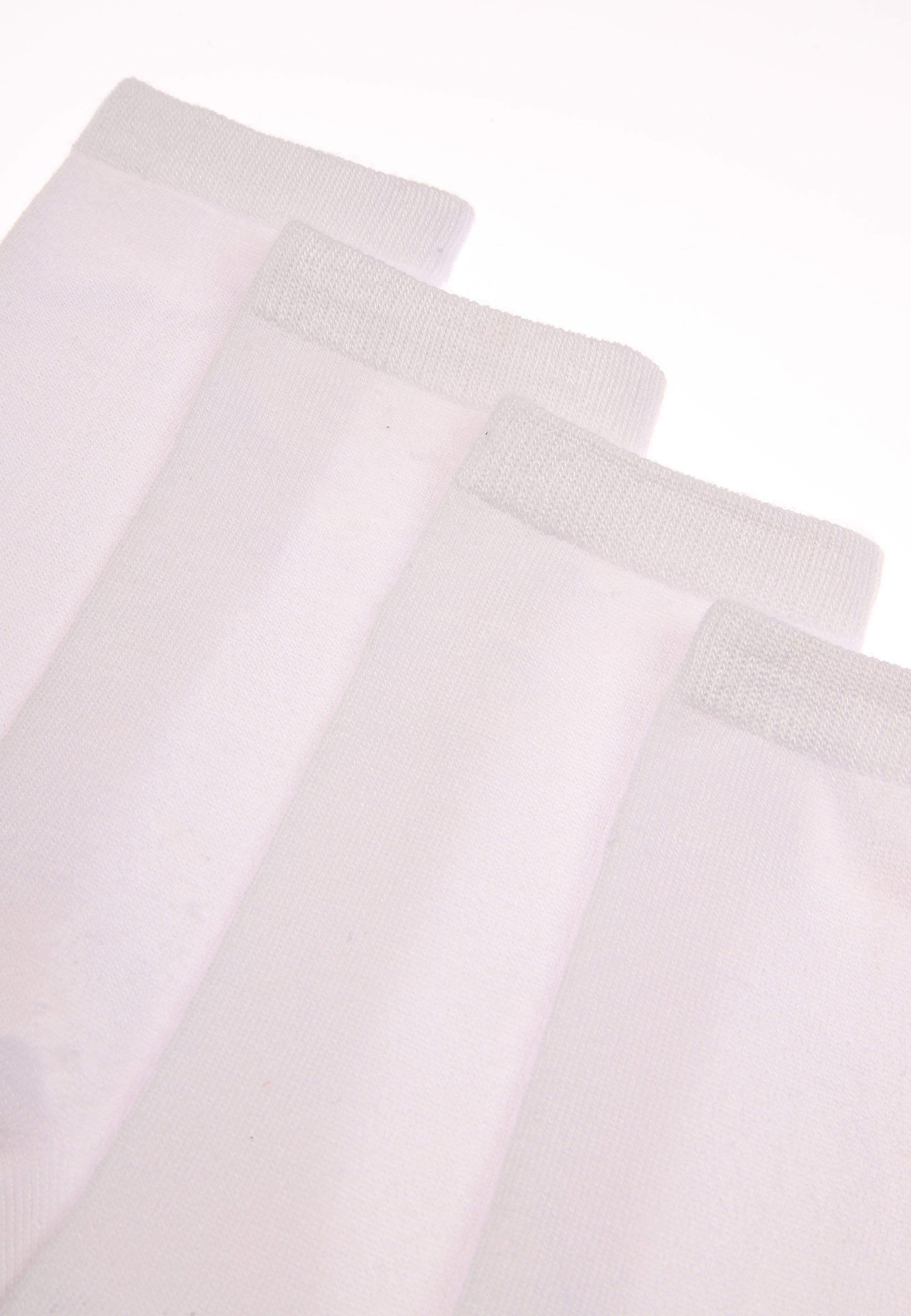 Womens 4pk White Super Soft Ankle Socks