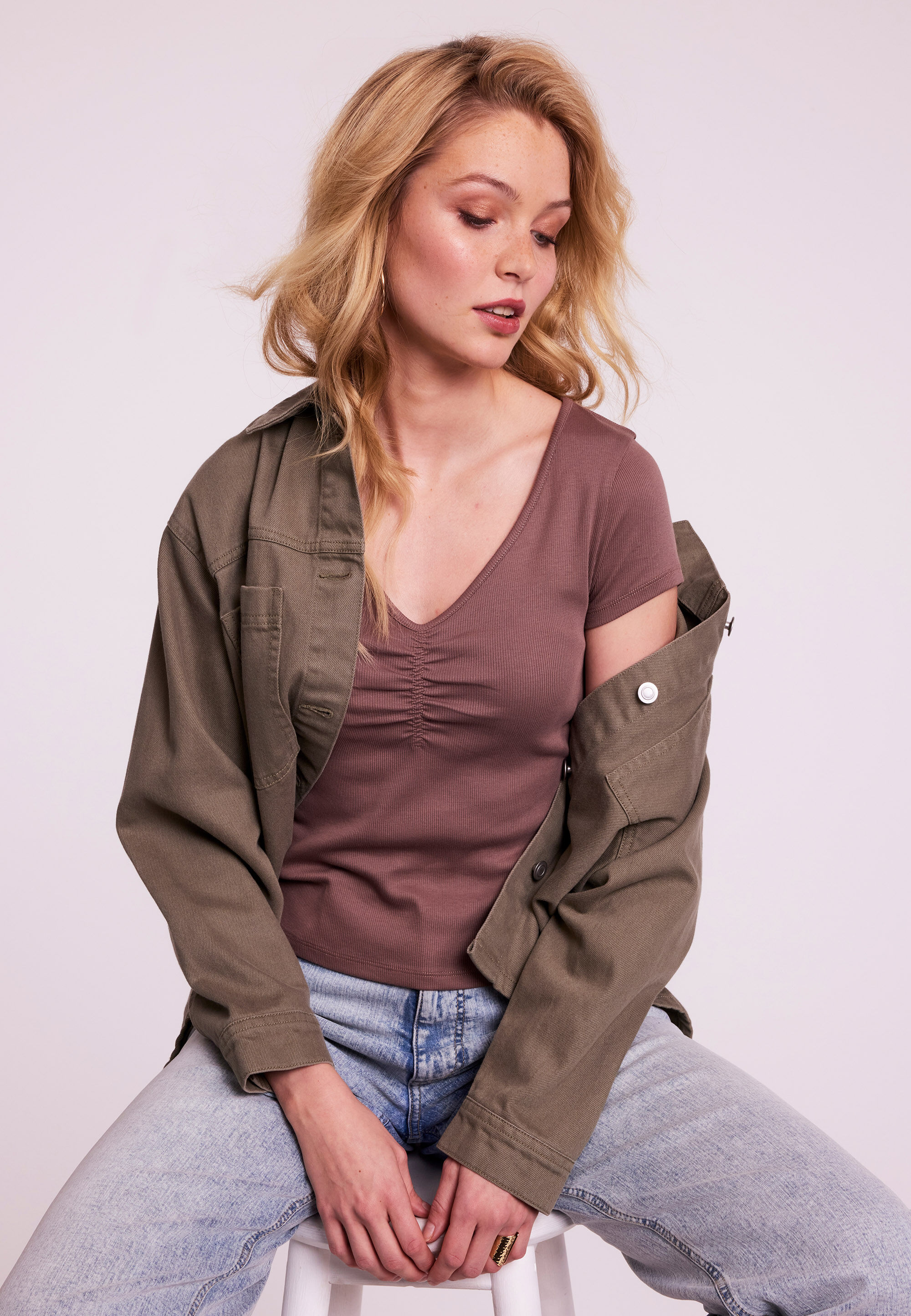 Womens Brown Ruched Short Sleeve Top