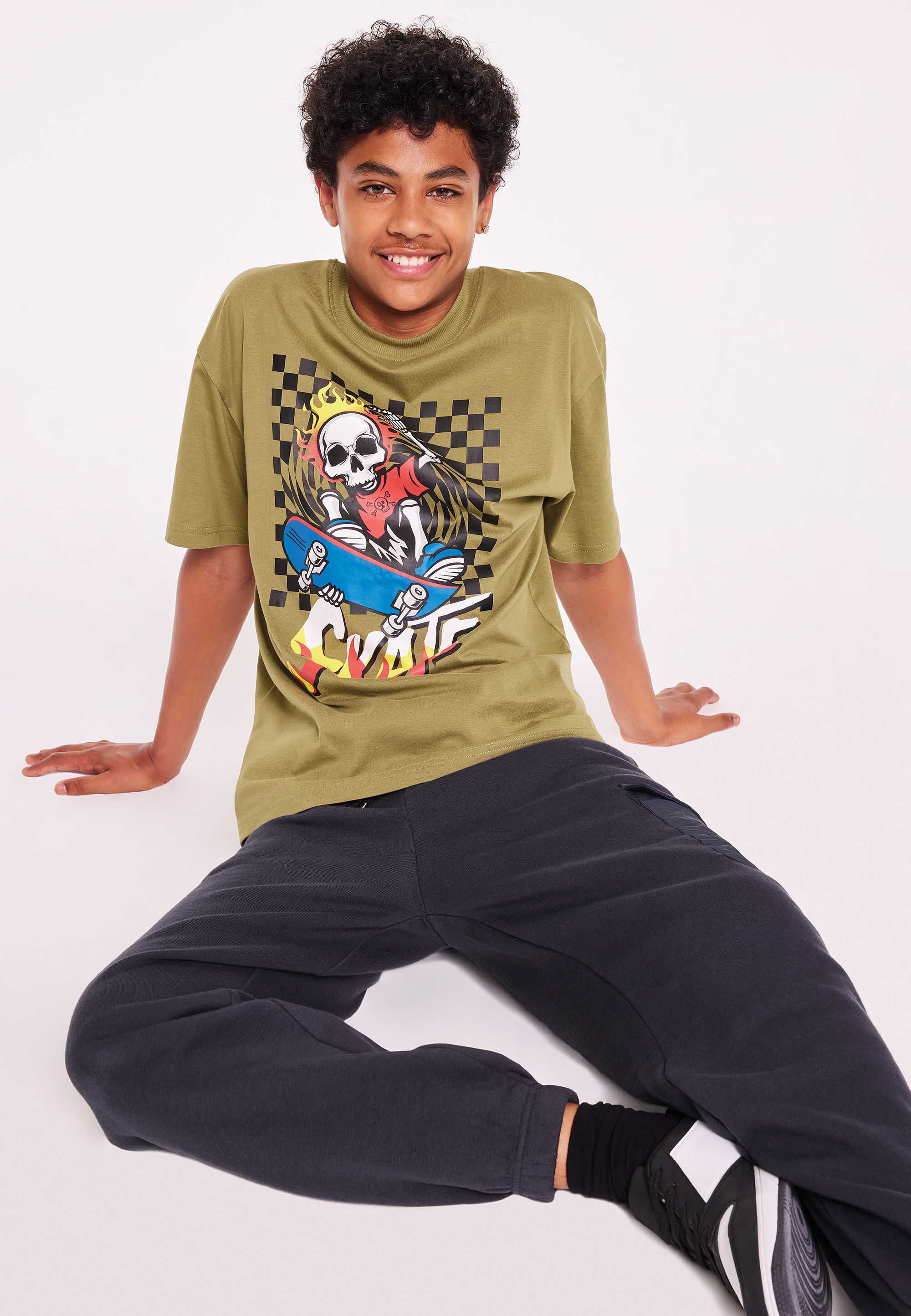 Older Boy Charcoal Cargo Pocket Joggers