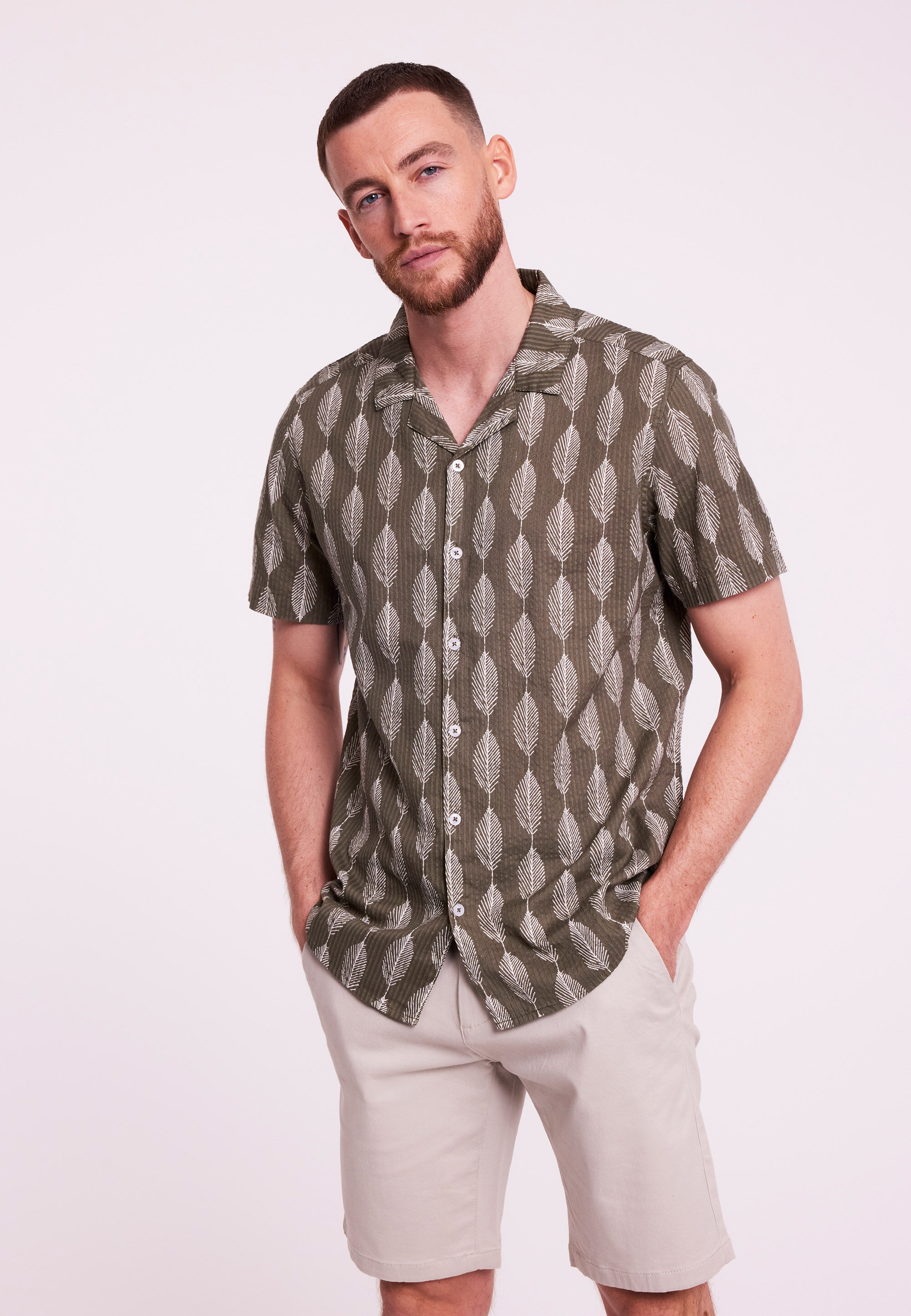 Mens Green Leaf Print Short Sleeve Shirt