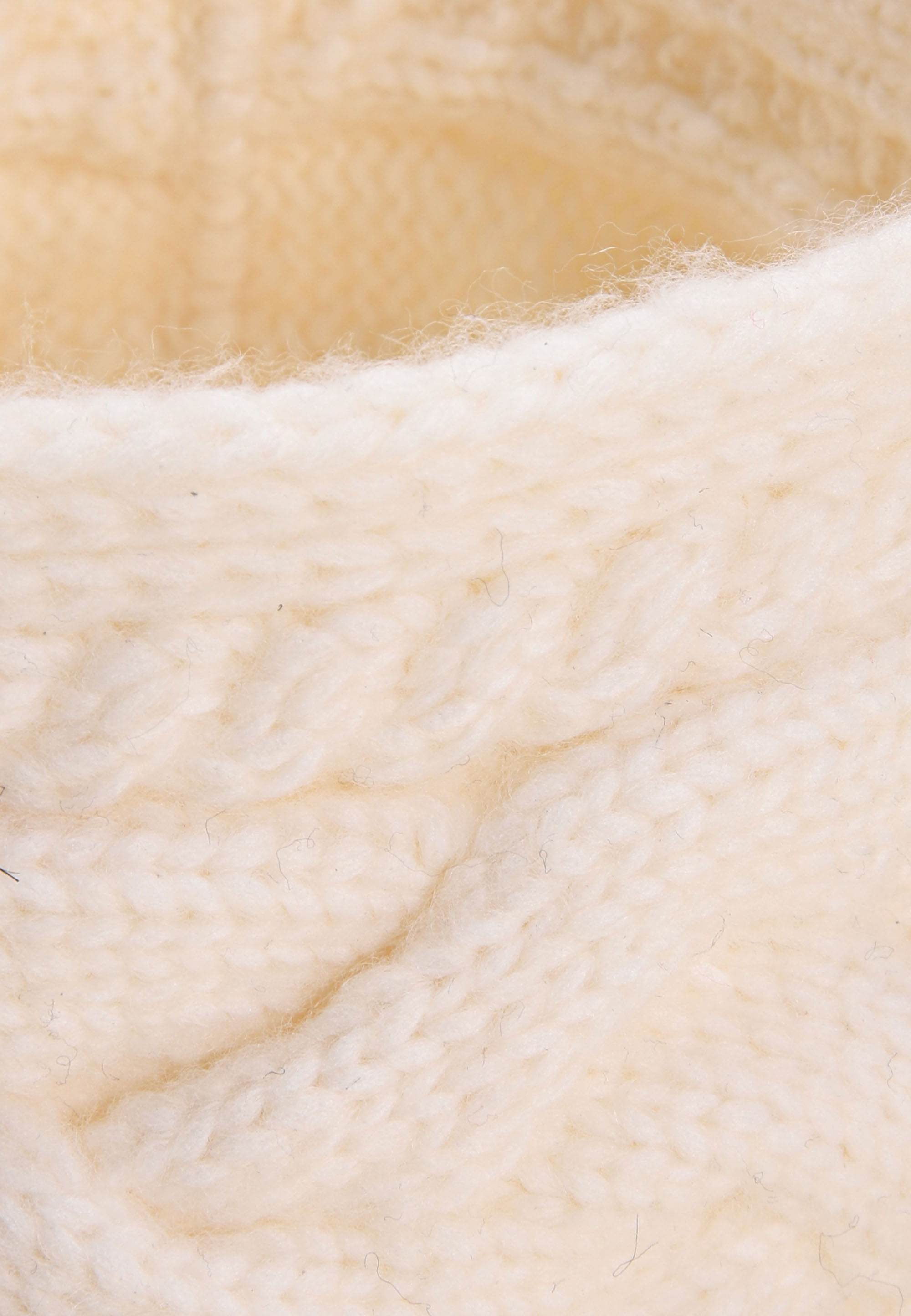 Womens Cream Cable Knitted Headband