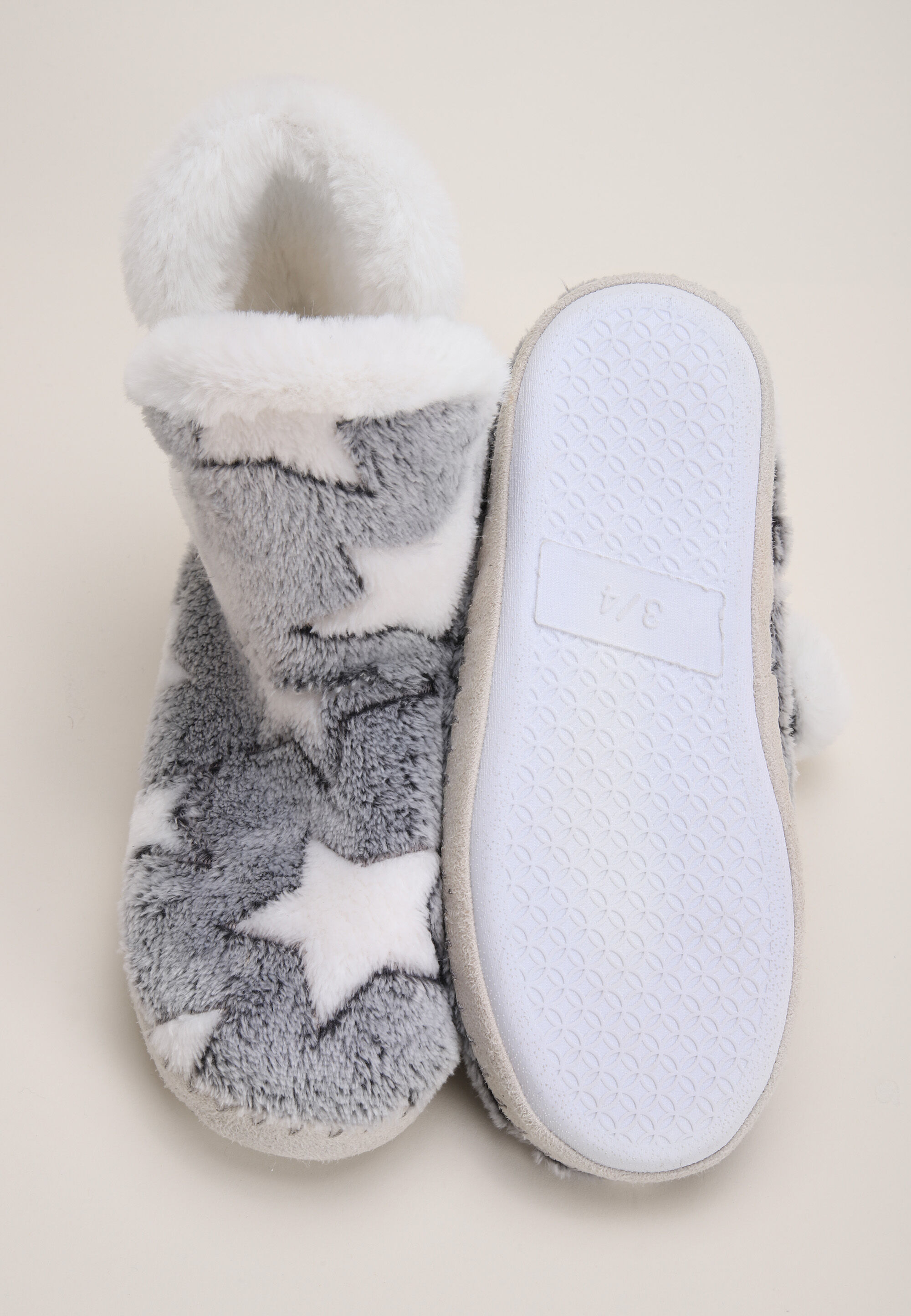 Older Girls Grey Star Fluffy Slipper Boots
