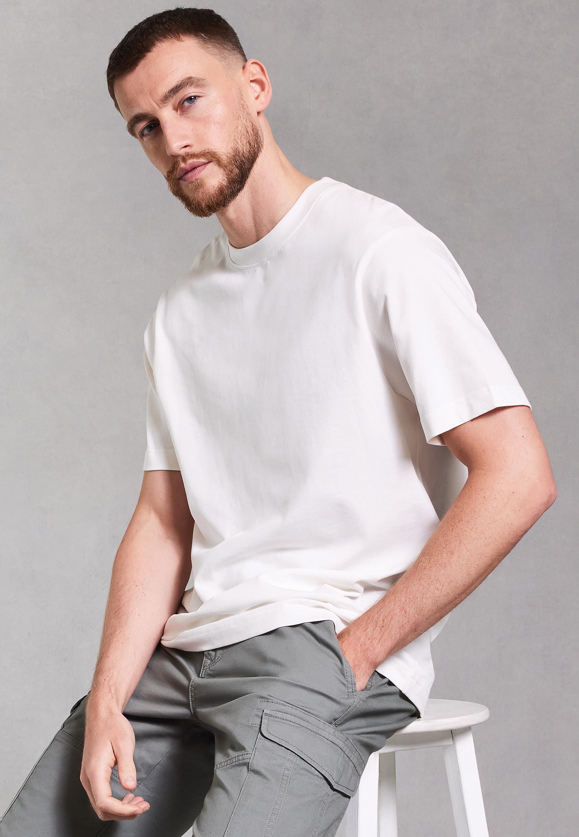 Mens Ecru Plain Relaxed Fit Crew T-shirt