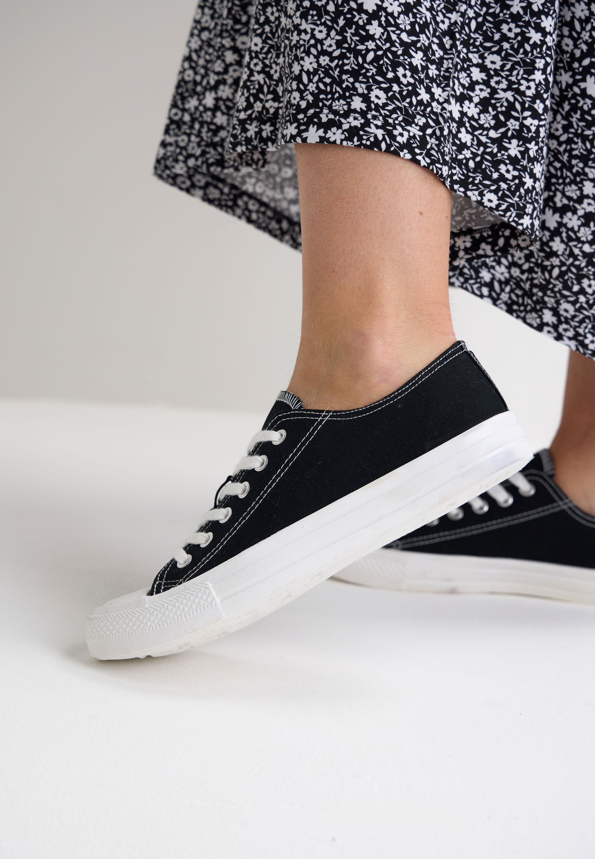 Womens Black Canvas Lace Up Trainers