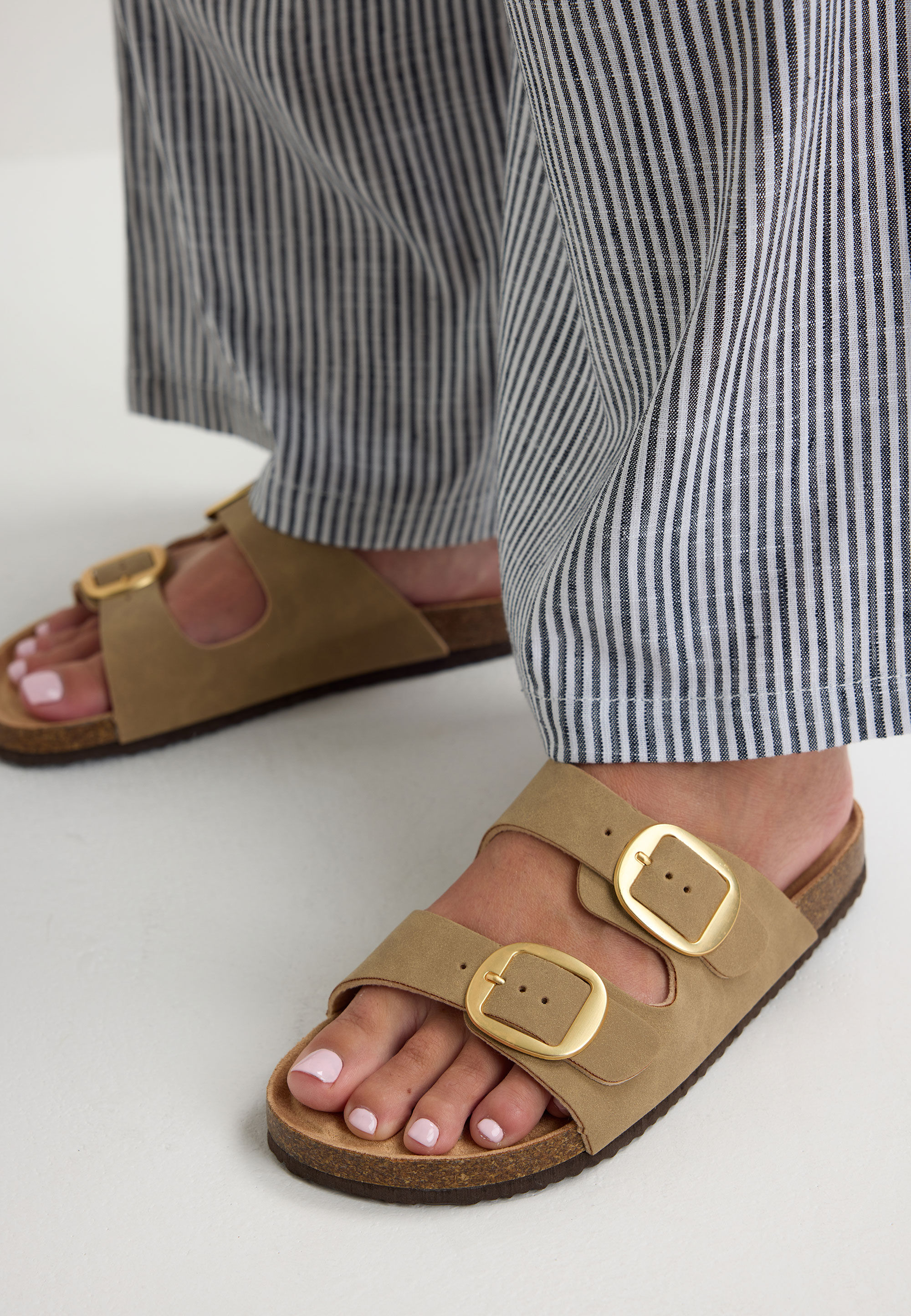 Womens Taupe Classic Buckle Footbed Sandals