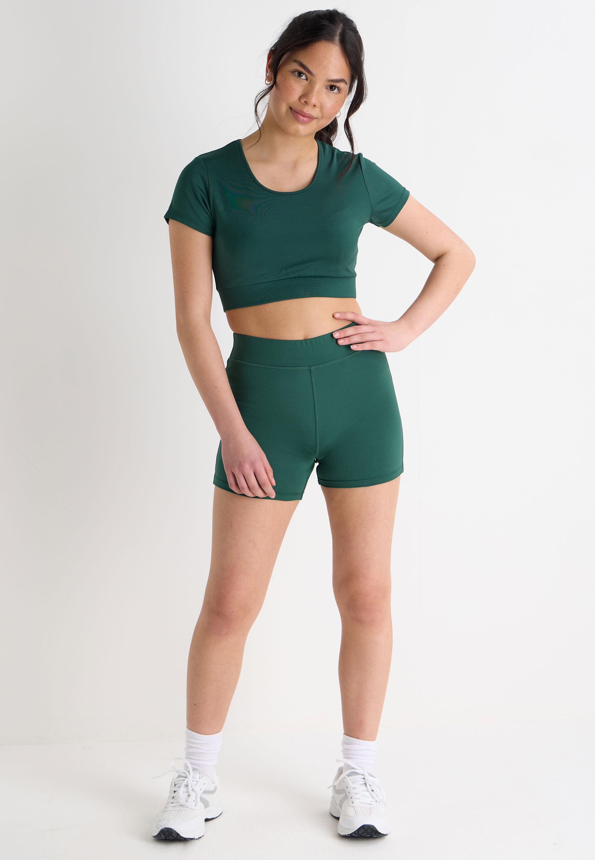 Older Girls Green Plain Active Cycling Shorts