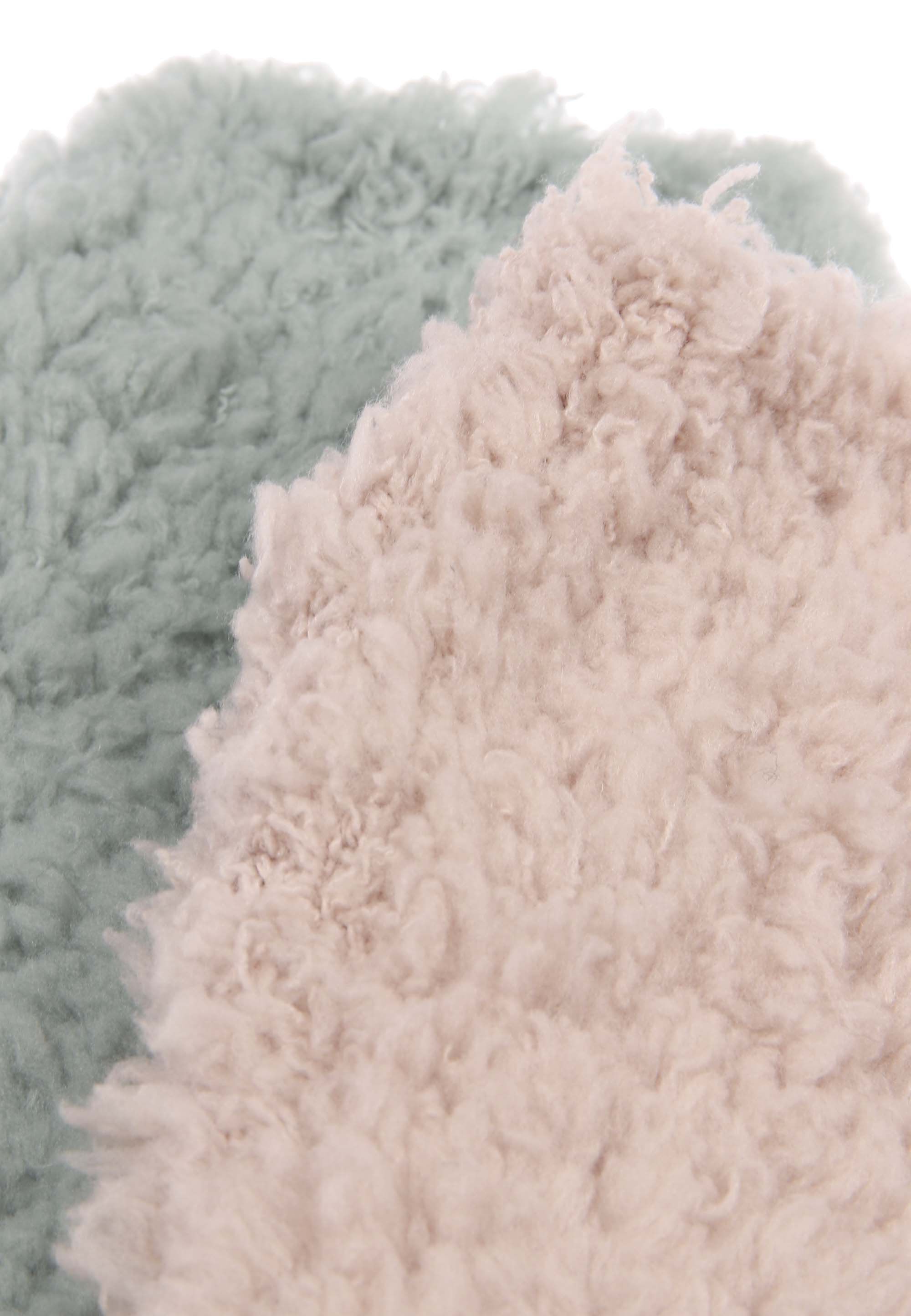 Womens 2pk Sage & Beige Teddy Fleece Socks