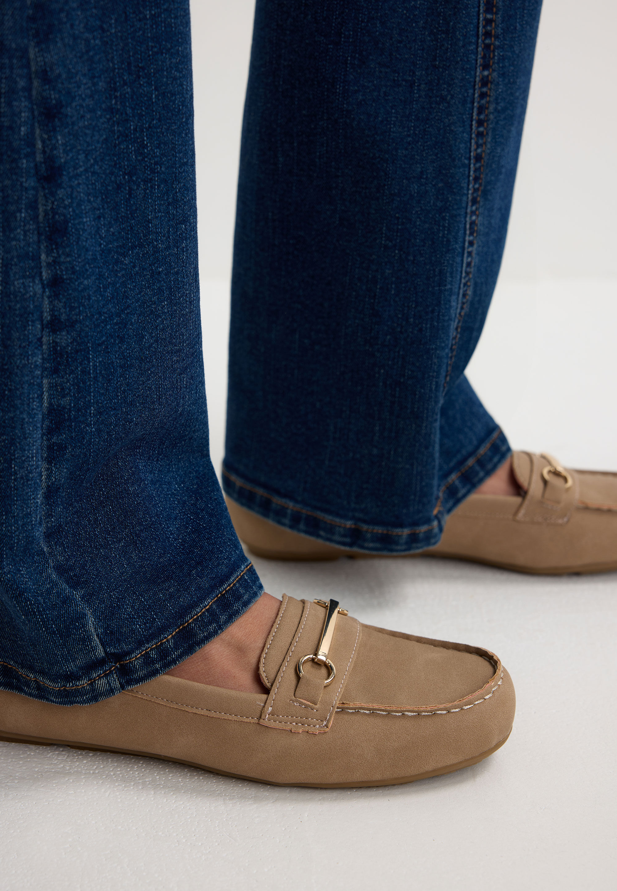 Womens Tan & Gold Bar Flat Driving Loafer