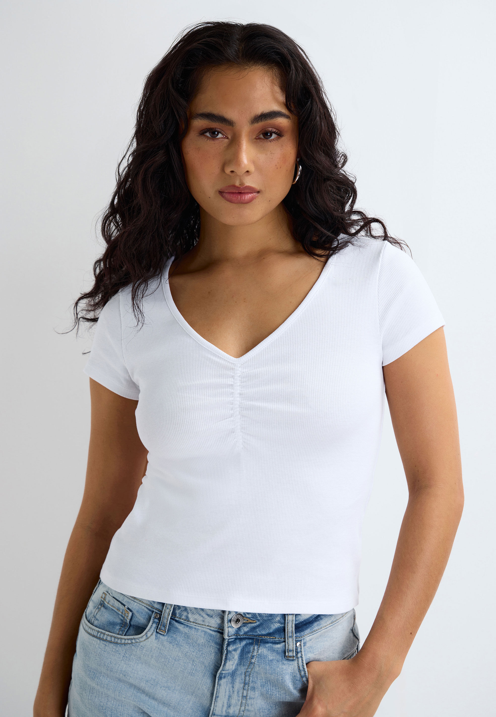 Womens White Ruched Short Sleeve Top