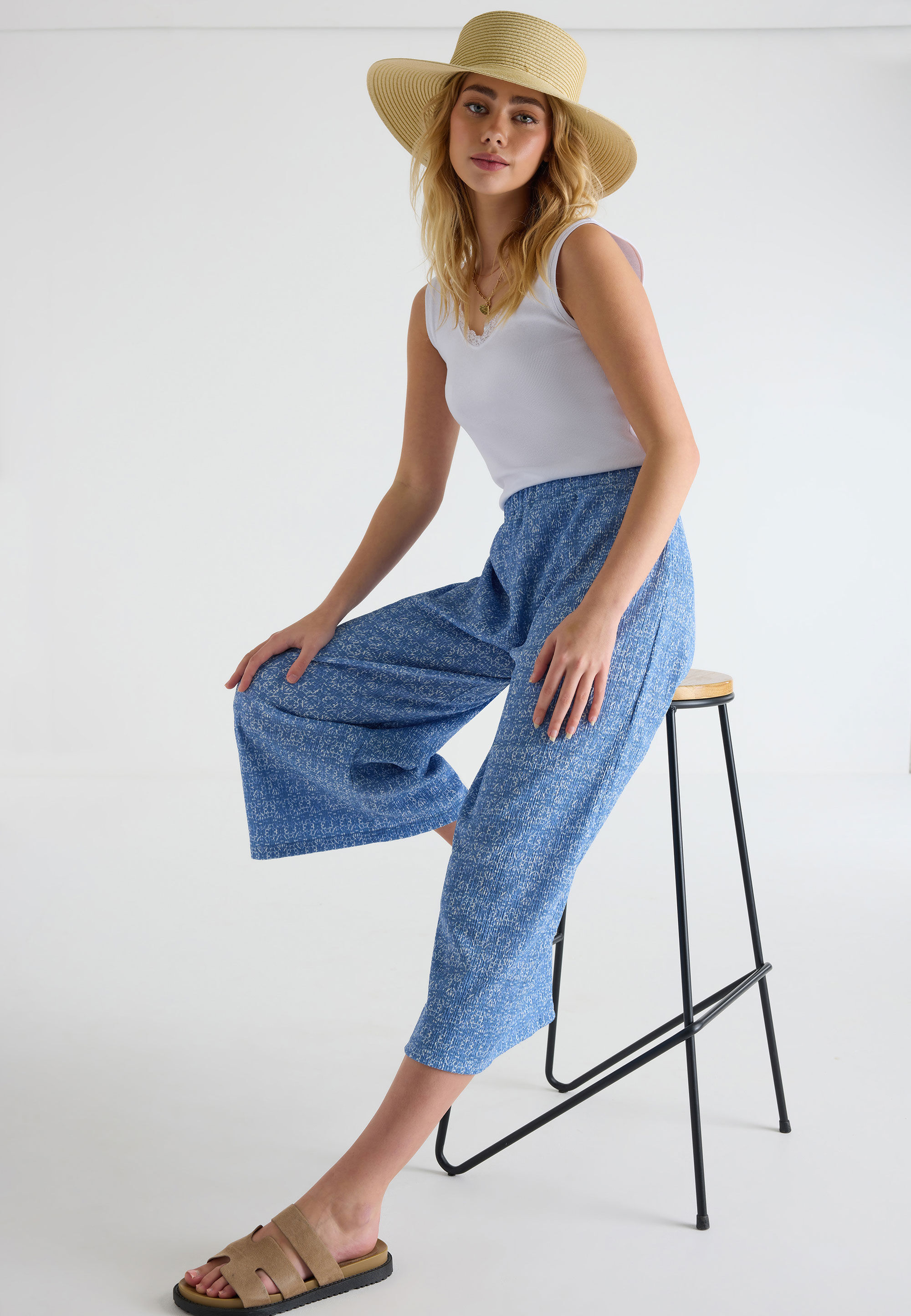 Womens Blue Tile Print Culottes