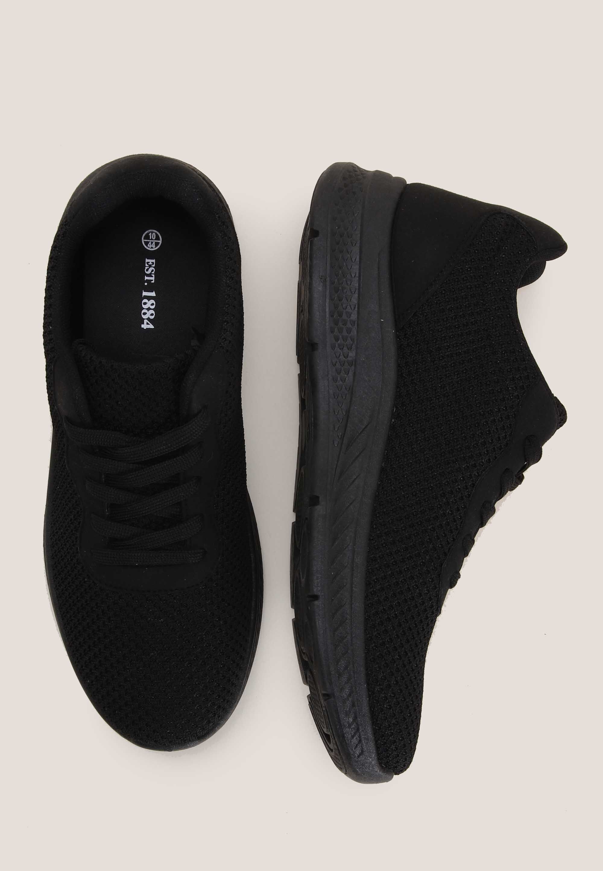 Mens Black Casual Lace Up Trainer