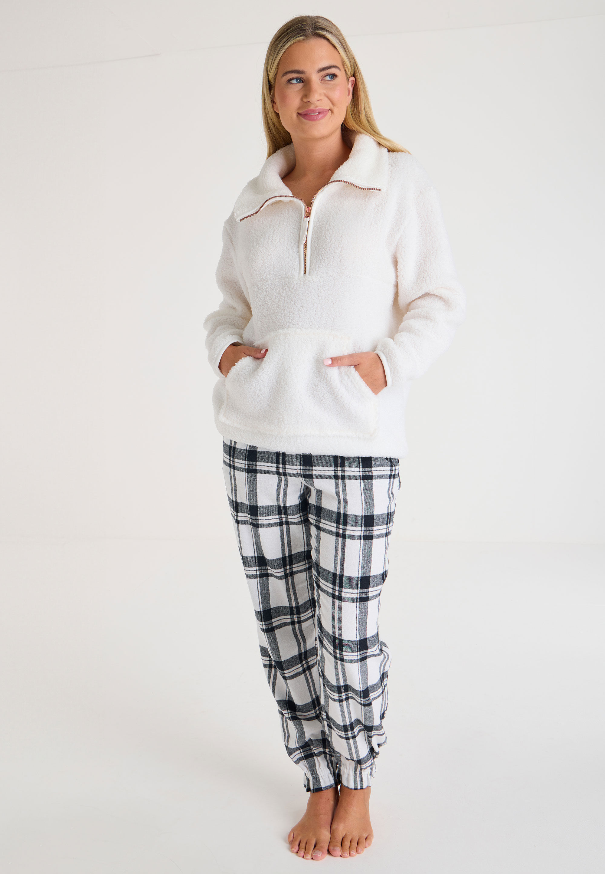Womens Cream Wide Collar Zip Fleece