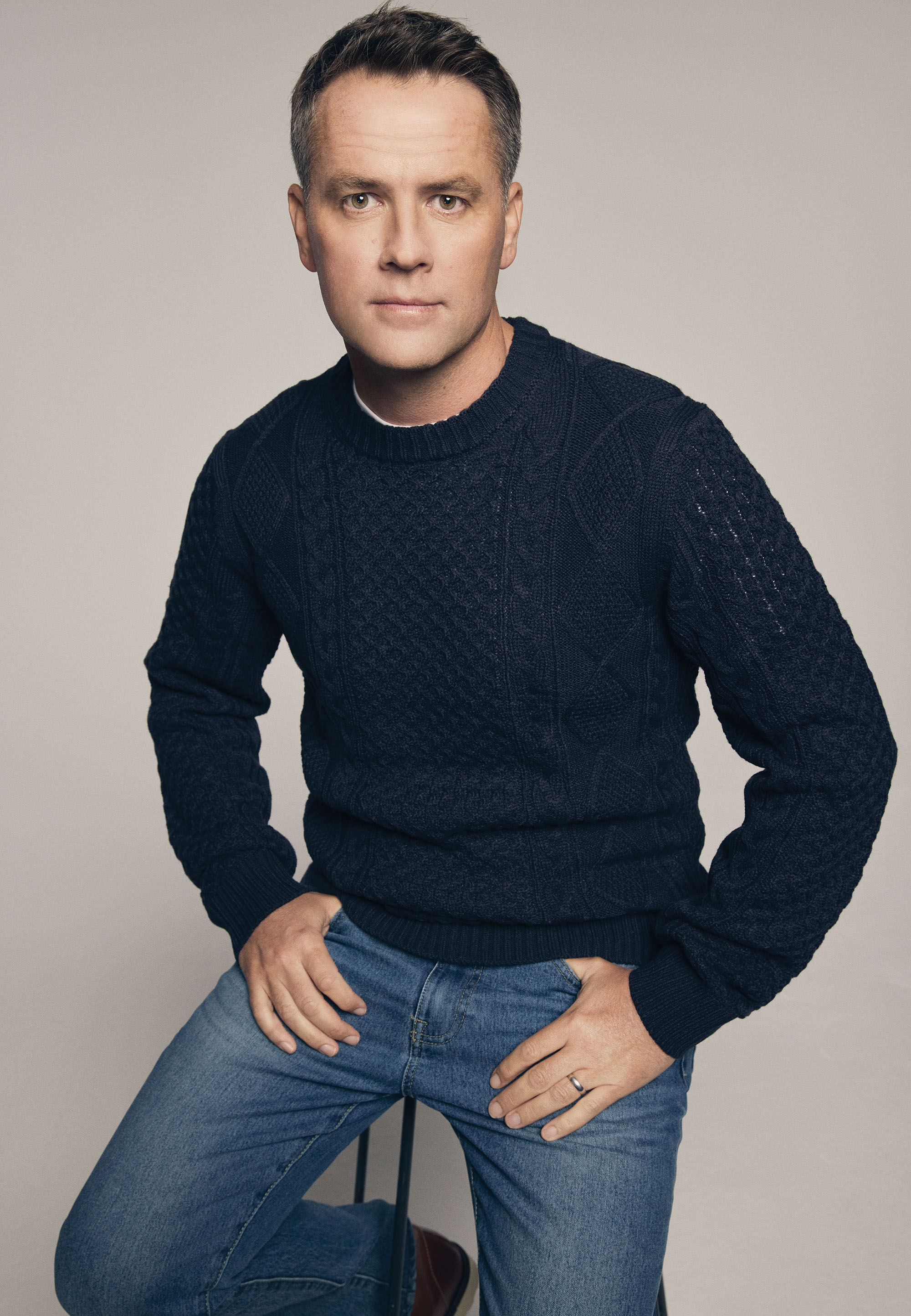 Mens Navy Cable Knit Crew Neck Jumper
