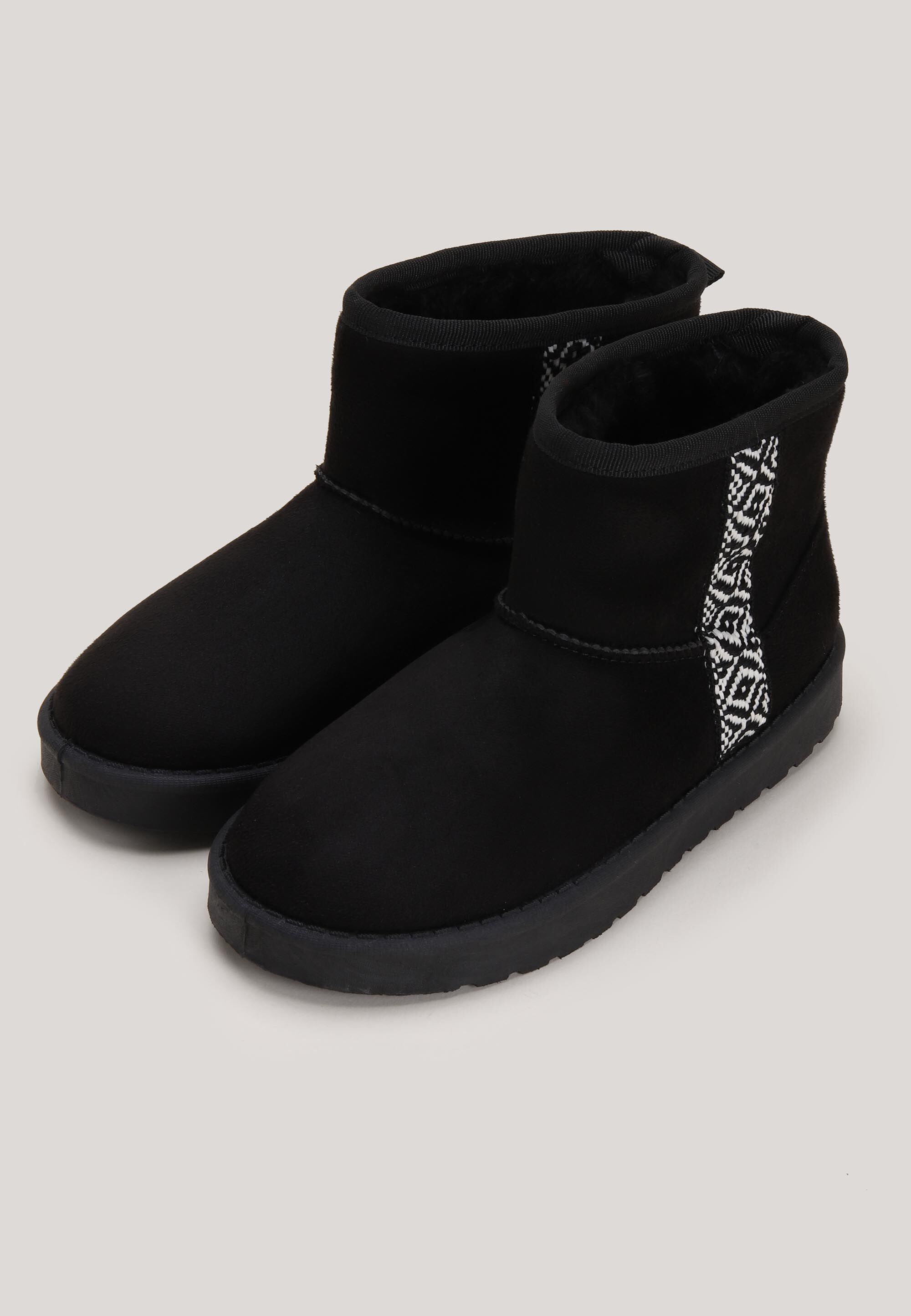 Older Girls Black Embroidered Slipper Boots