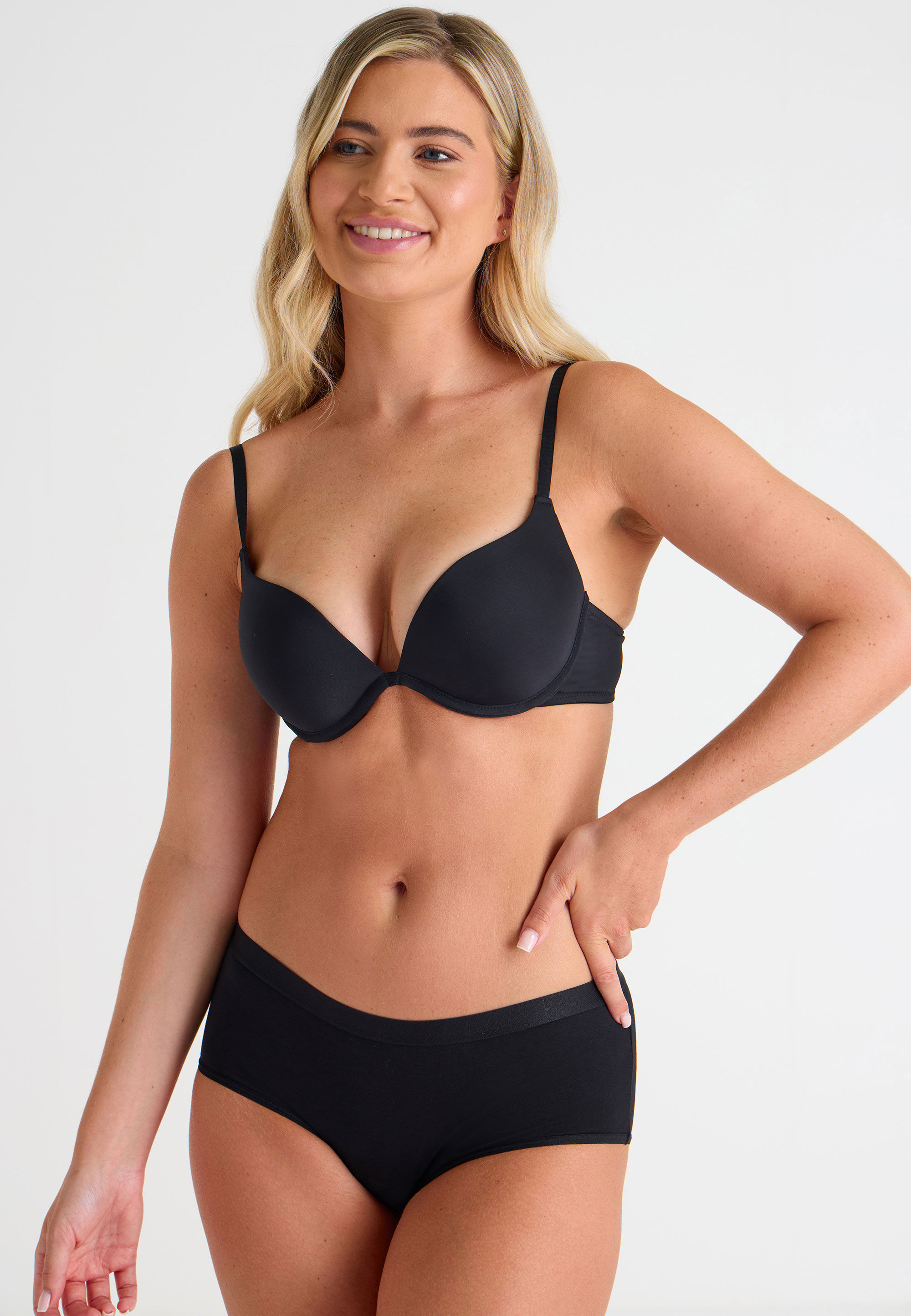 Womens Black Plunge Core Bra (B-DD)