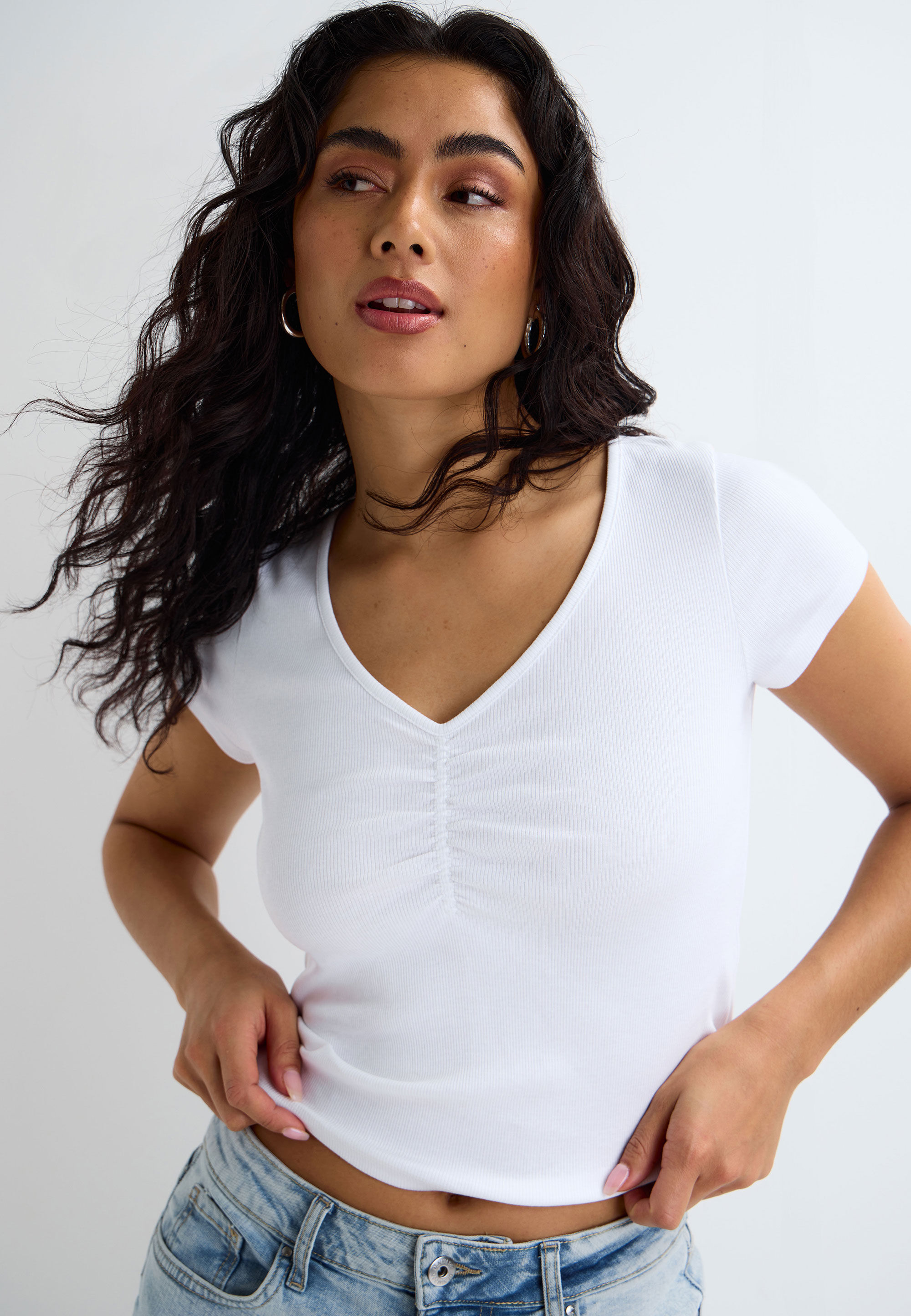 Womens White Ruched Short Sleeve Top