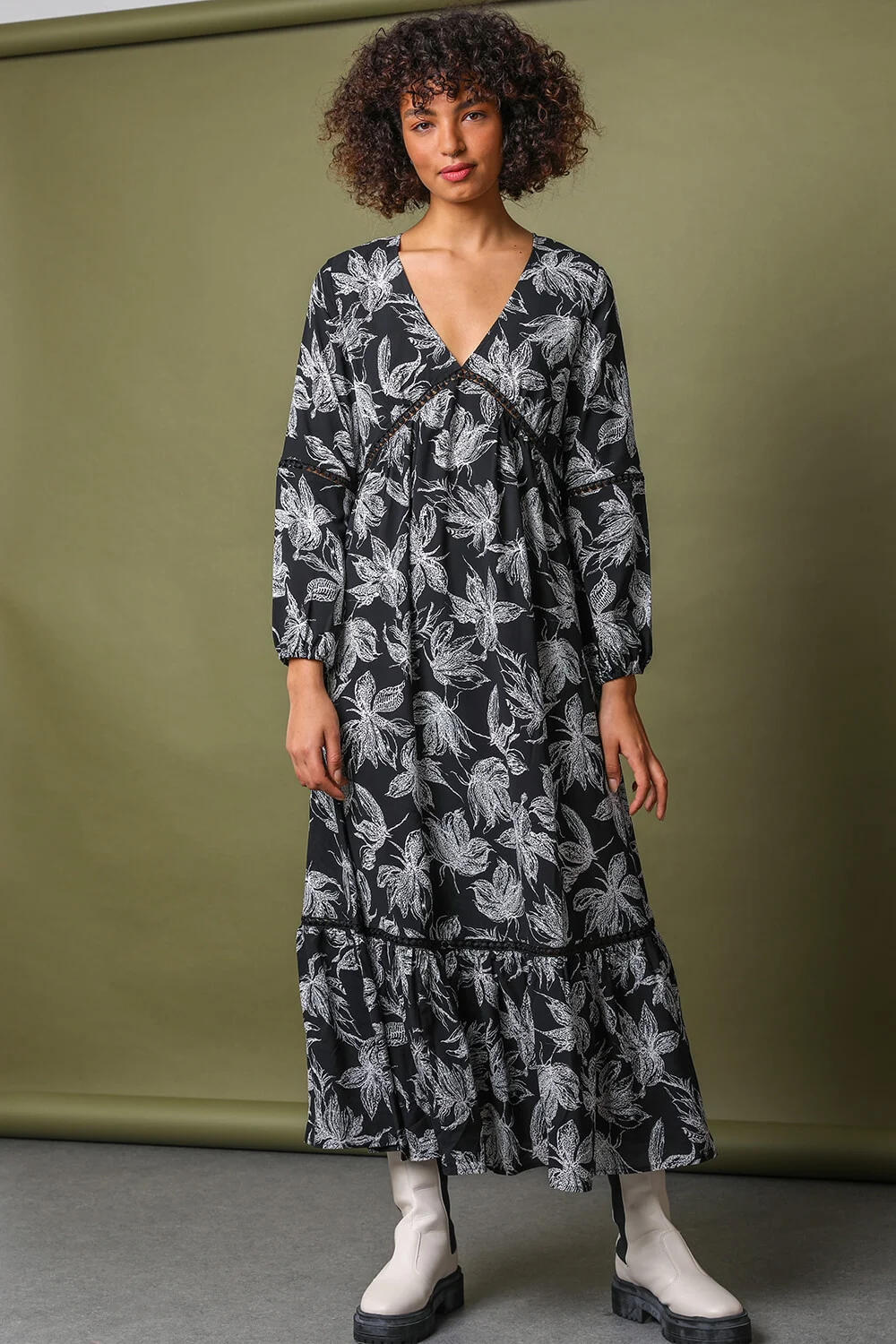 Black Floral Print Tiered Maxi Dress
