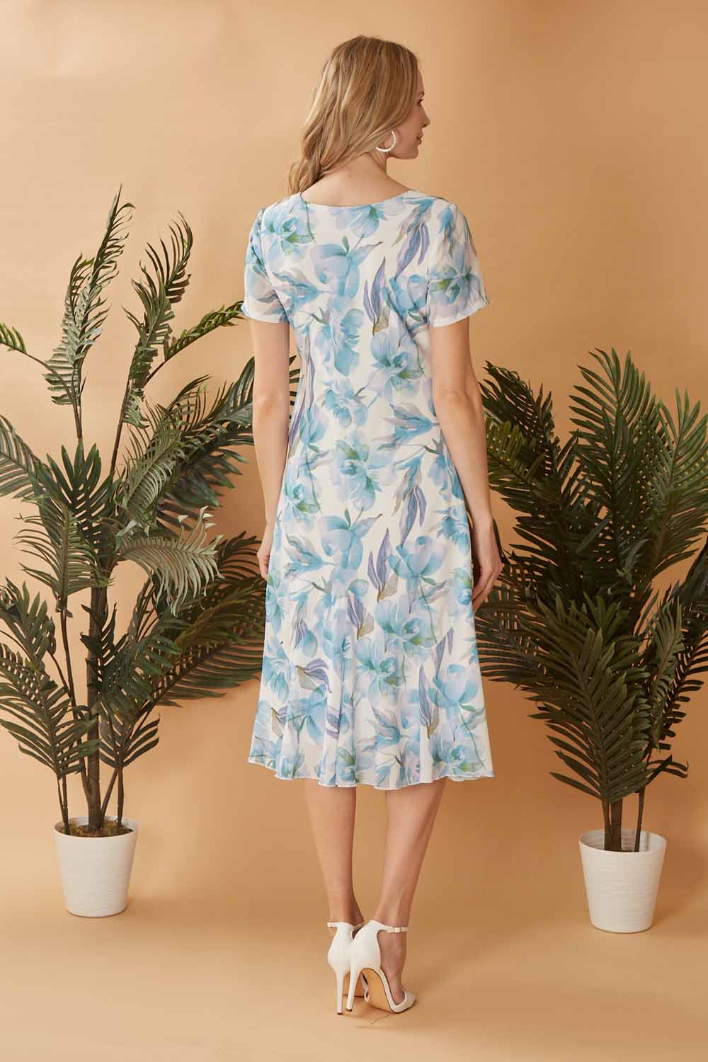 Aqua Julianna Floral Chiffon Print Bias Cut Dress