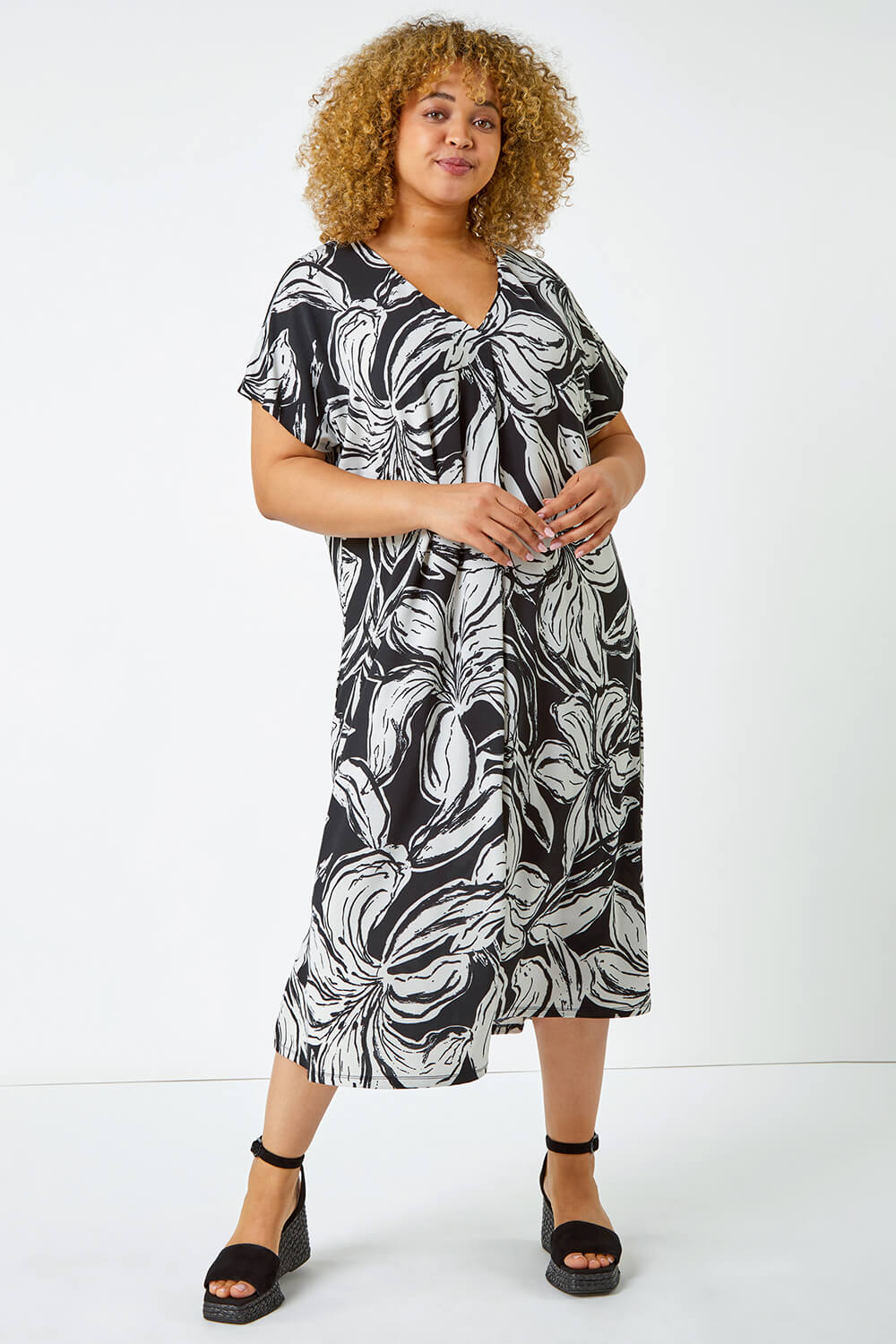 Black Curve Floral Midi Shift Dress