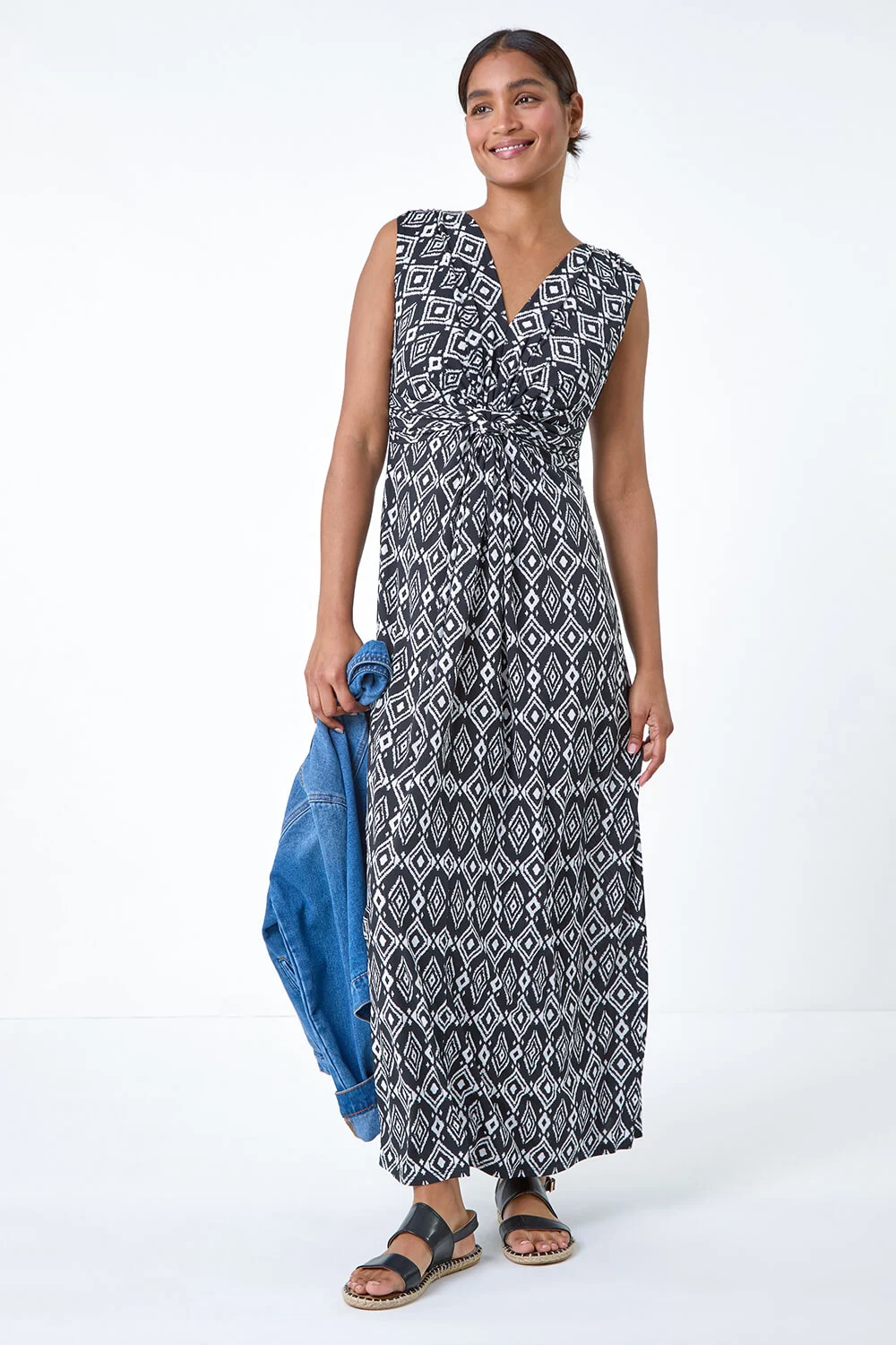 Black Aztec Puff Print Twist Stretch Maxi Dress