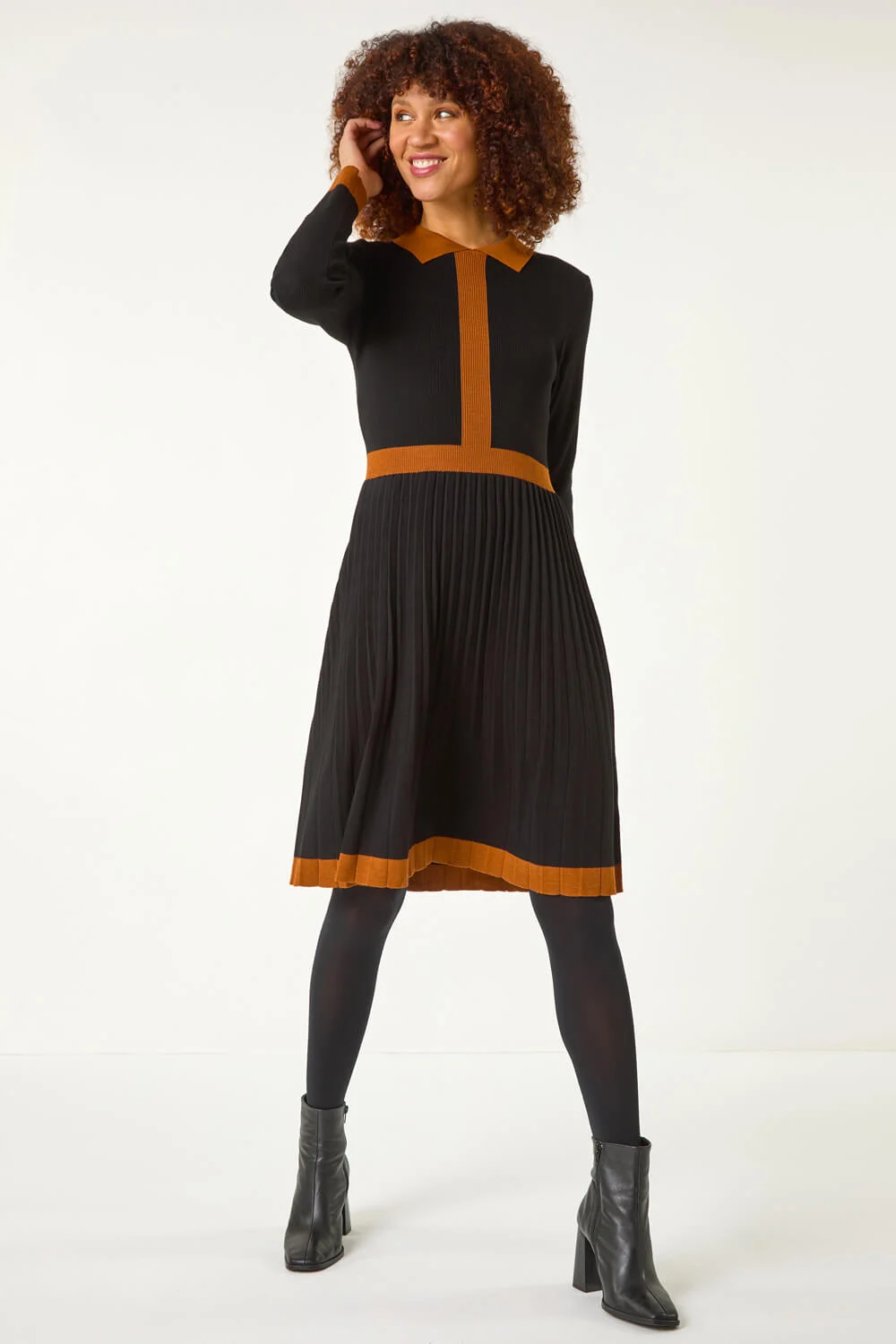 Black Contrast Collar Knitted Dress