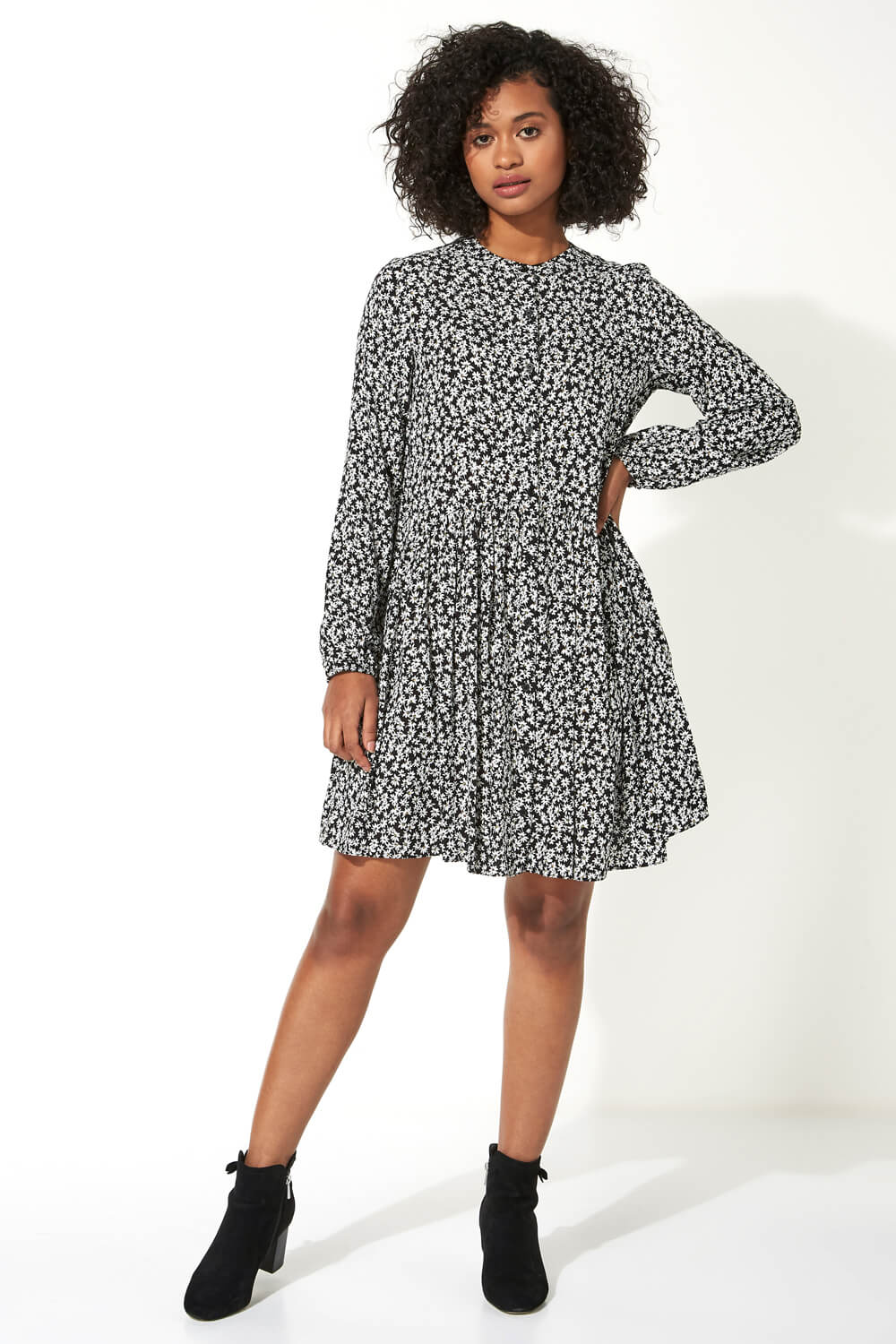 Black Daisy Print Tiered Swing Dress