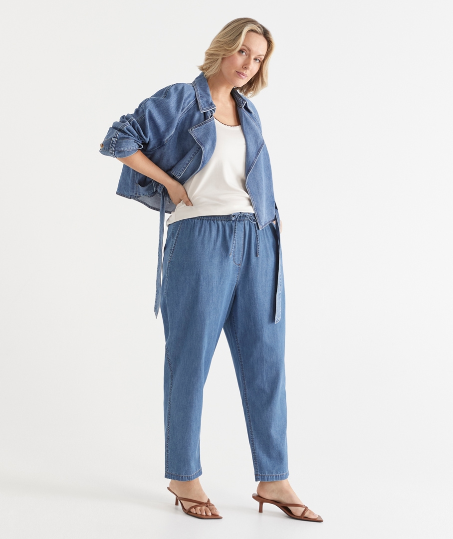 Relaxed Tapered Denim Pant