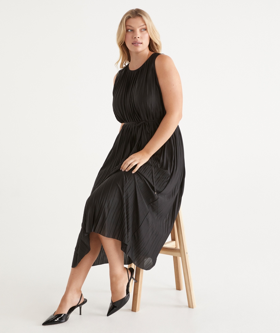 Sleeveless Plisse Column Midi Dress