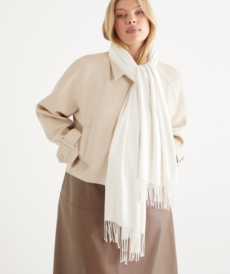 Soft White Pearl Fringe Scarf